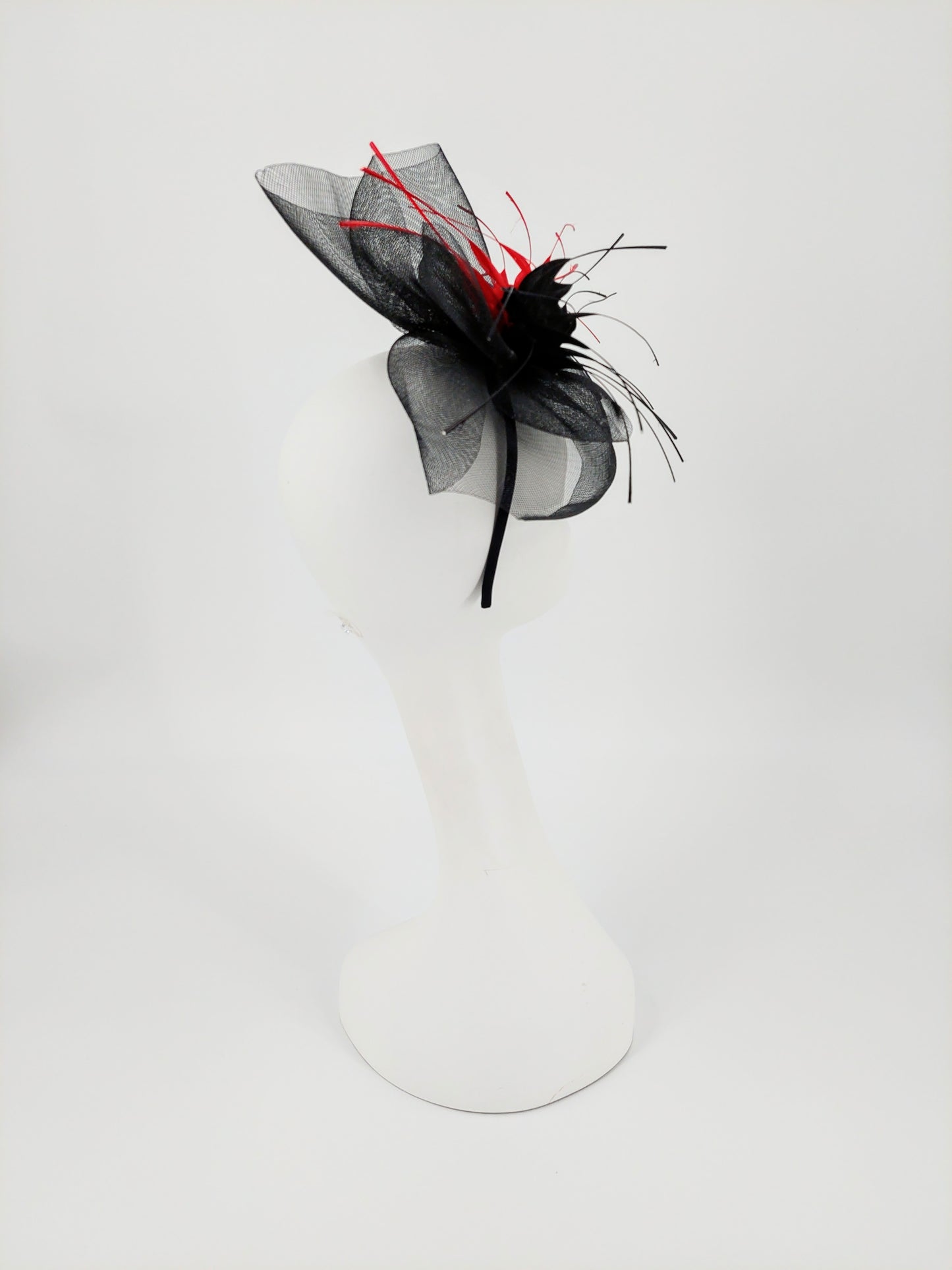 Hat Haven Millinery - Best Kentucky Derby hats, custom hats, hat maker, milliner, derby hats in Louisville, ladies hats, dress hats, church hats, men's hats, Kentucky Derby hats, hat store Louisville Kentucky.