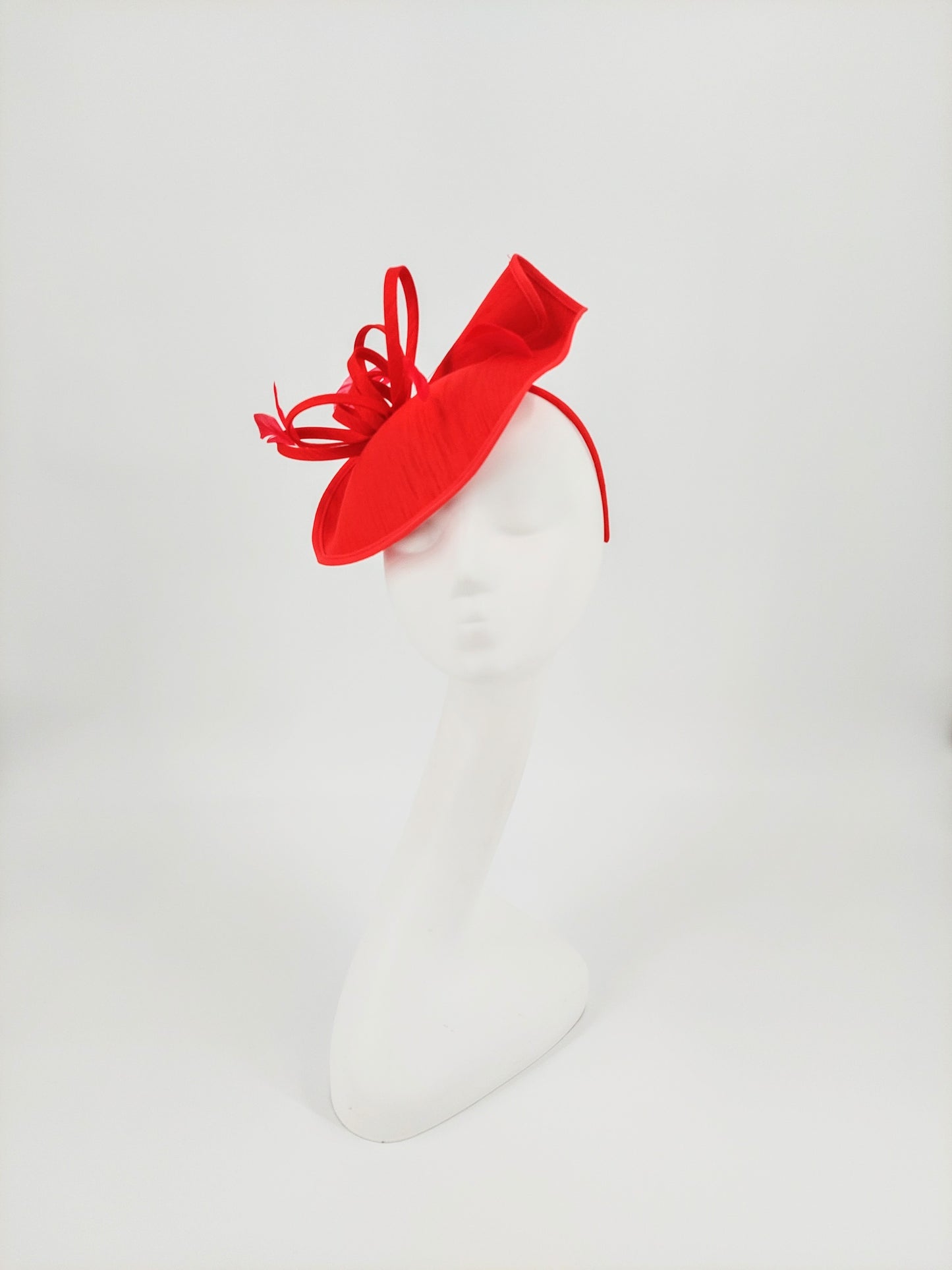 Hat Haven Millinery - Best Kentucky Derby hats, custom hats, hat maker, milliner, derby hats in Louisville, ladies hats, dress hats, church hats, men's hats, Kentucky Derby hats, hat store Louisville Kentucky.