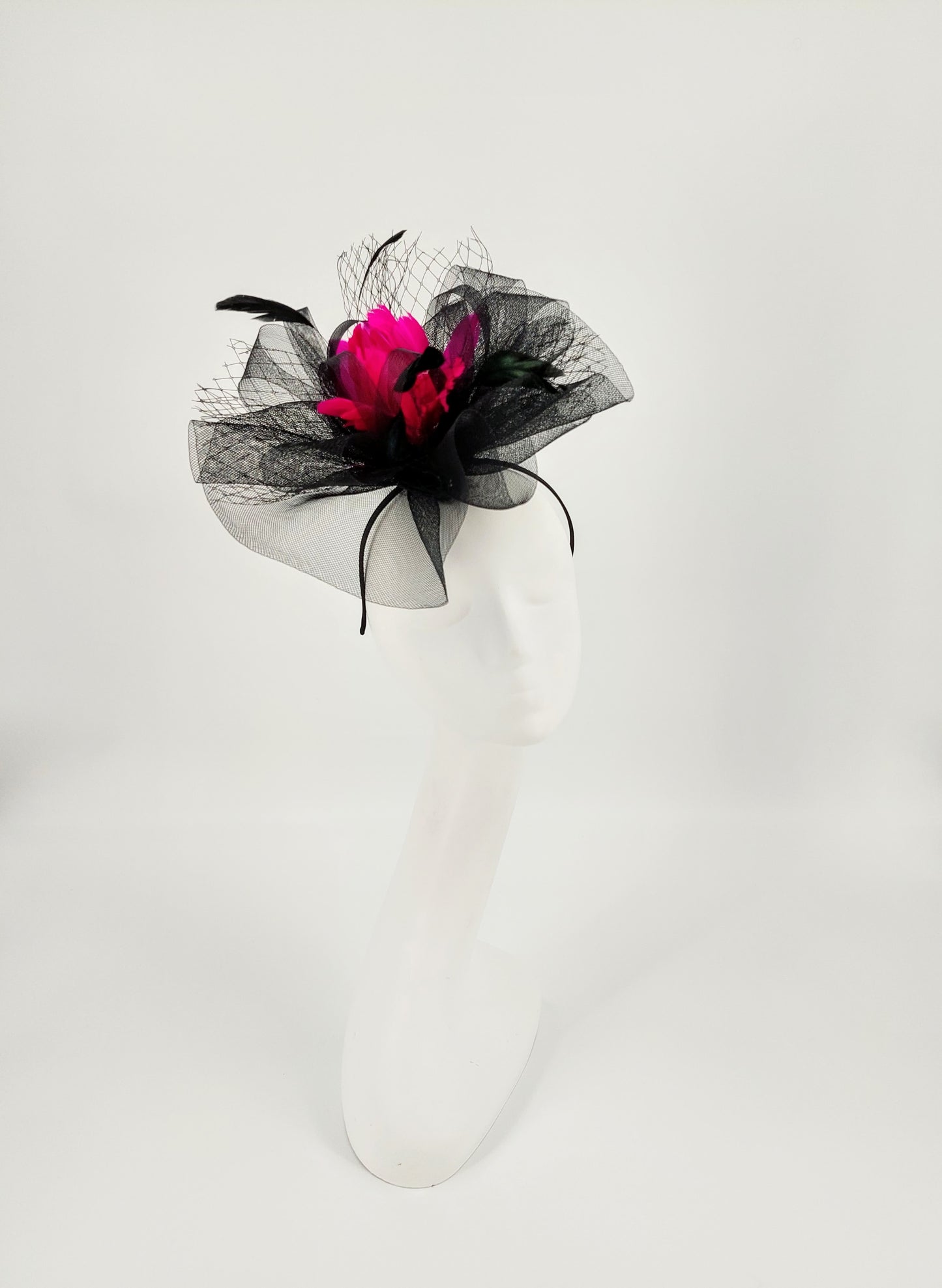 Hat Haven Millinery - Best Kentucky Derby hats, custom hats, hat maker, milliner, derby hats in Louisville, ladies hats, dress hats, church hats, men's hats, Kentucky Derby hats, hat store Louisville Kentucky.