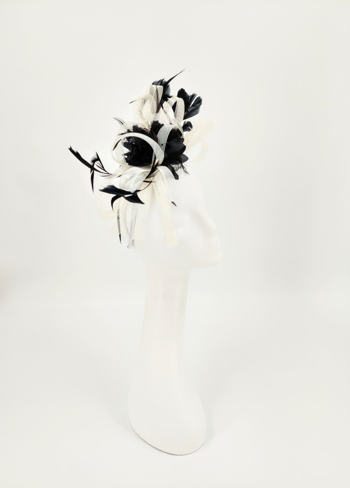Hat Haven Millinery - Best Kentucky Derby hats, custom hats, hat maker, milliner, derby hats in Louisville, ladies hats, dress hats, church hats, men's hats, Kentucky Derby hats, hat store Louisville Kentucky.