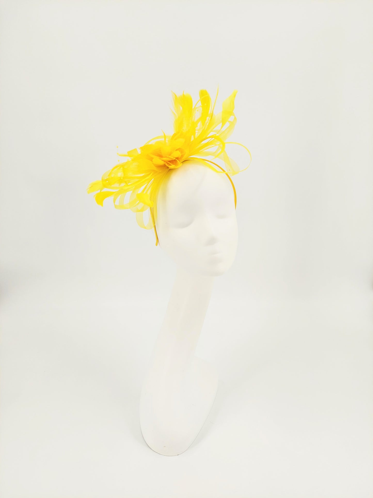 Hat Haven Millinery - Best Kentucky Derby hats, custom hats, hat maker, milliner, derby hats in Louisville, ladies hats, dress hats, church hats, men's hats, Kentucky Derby hats, hat store Louisville Kentucky.