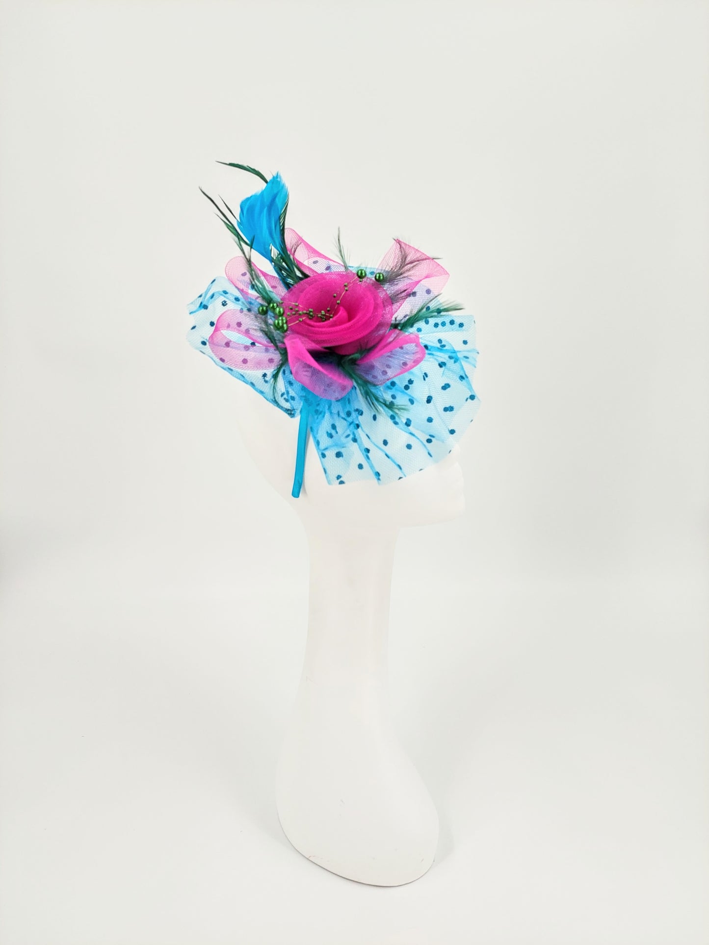 Hat Haven Millinery - Best Kentucky Derby hats, custom hats, hat maker, milliner, derby hats in Louisville, ladies hats, dress hats, church hats, men's hats, Kentucky Derby hats, hat store Louisville Kentucky.
