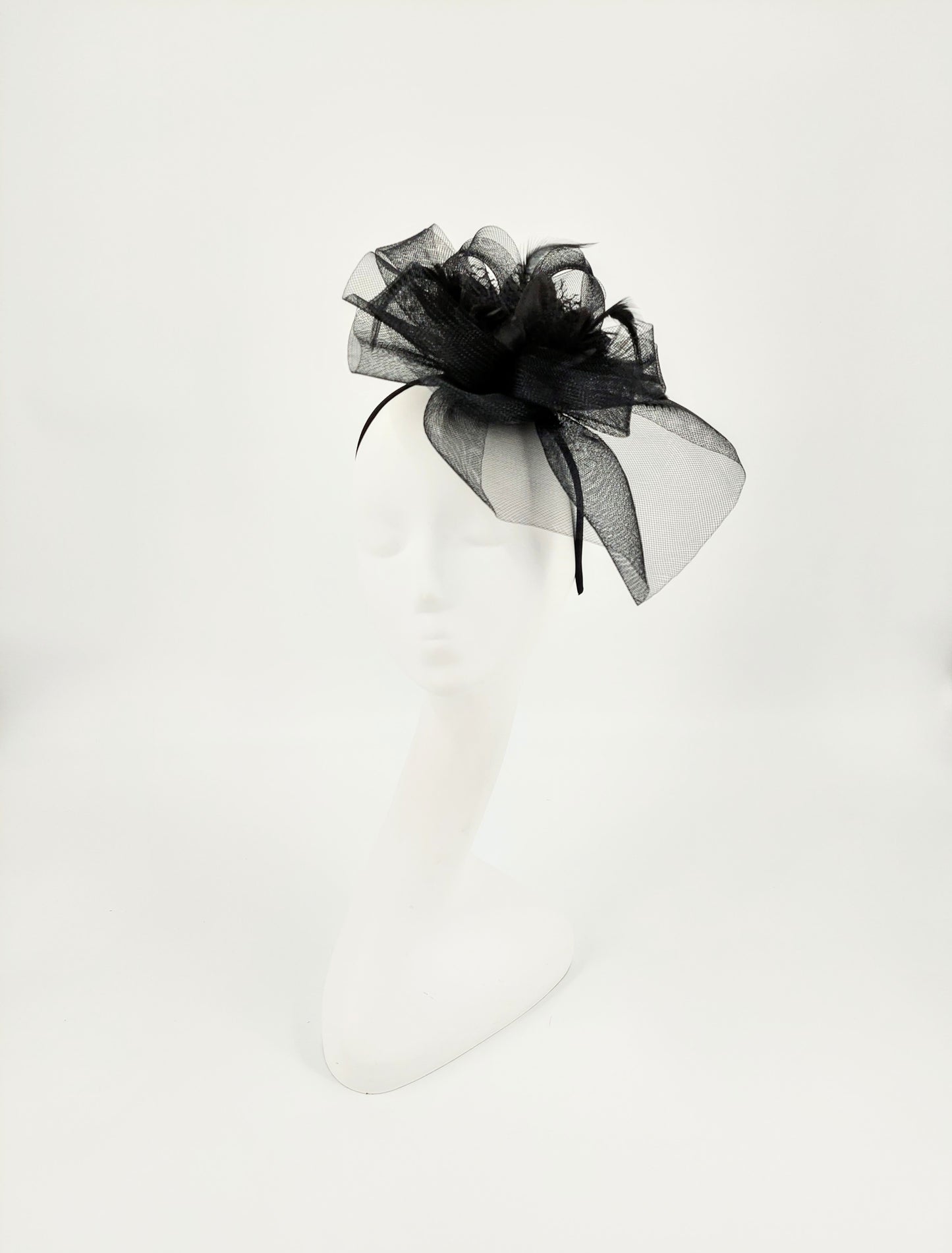 Hat Haven Millinery - Best Kentucky Derby hats, custom hats, hat maker, milliner, derby hats in Louisville, ladies hats, dress hats, church hats, men's hats, Kentucky Derby hats, hat store Louisville Kentucky.