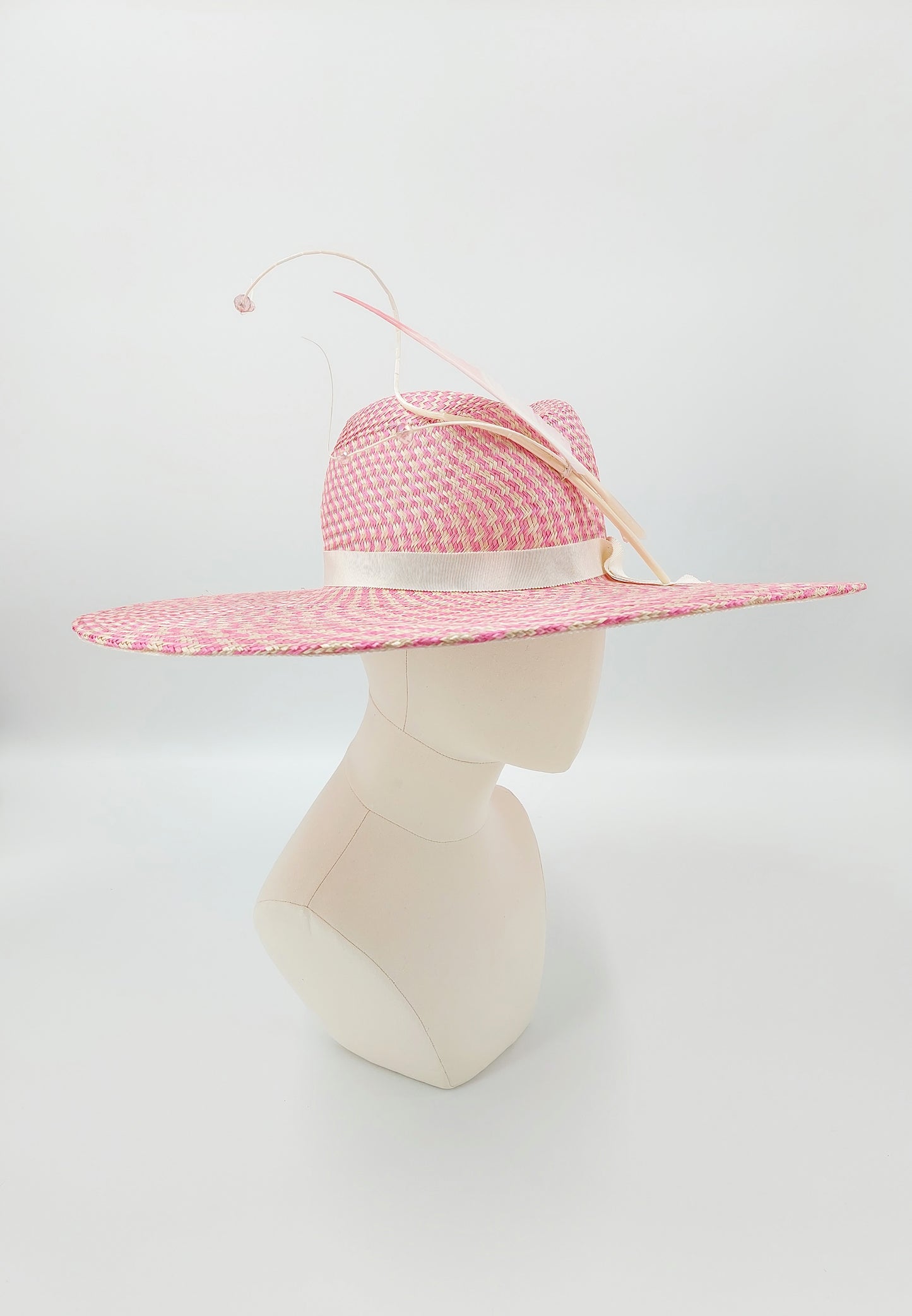 Hat Haven Millinery - custom hats, Derby hats, best derby hats, milliner, hat maker in Louisville, derby hats Louisville, Kentucky Derby hats, dress hats, church hats, ladies hats, bridal hats, wedding hats, fascinators