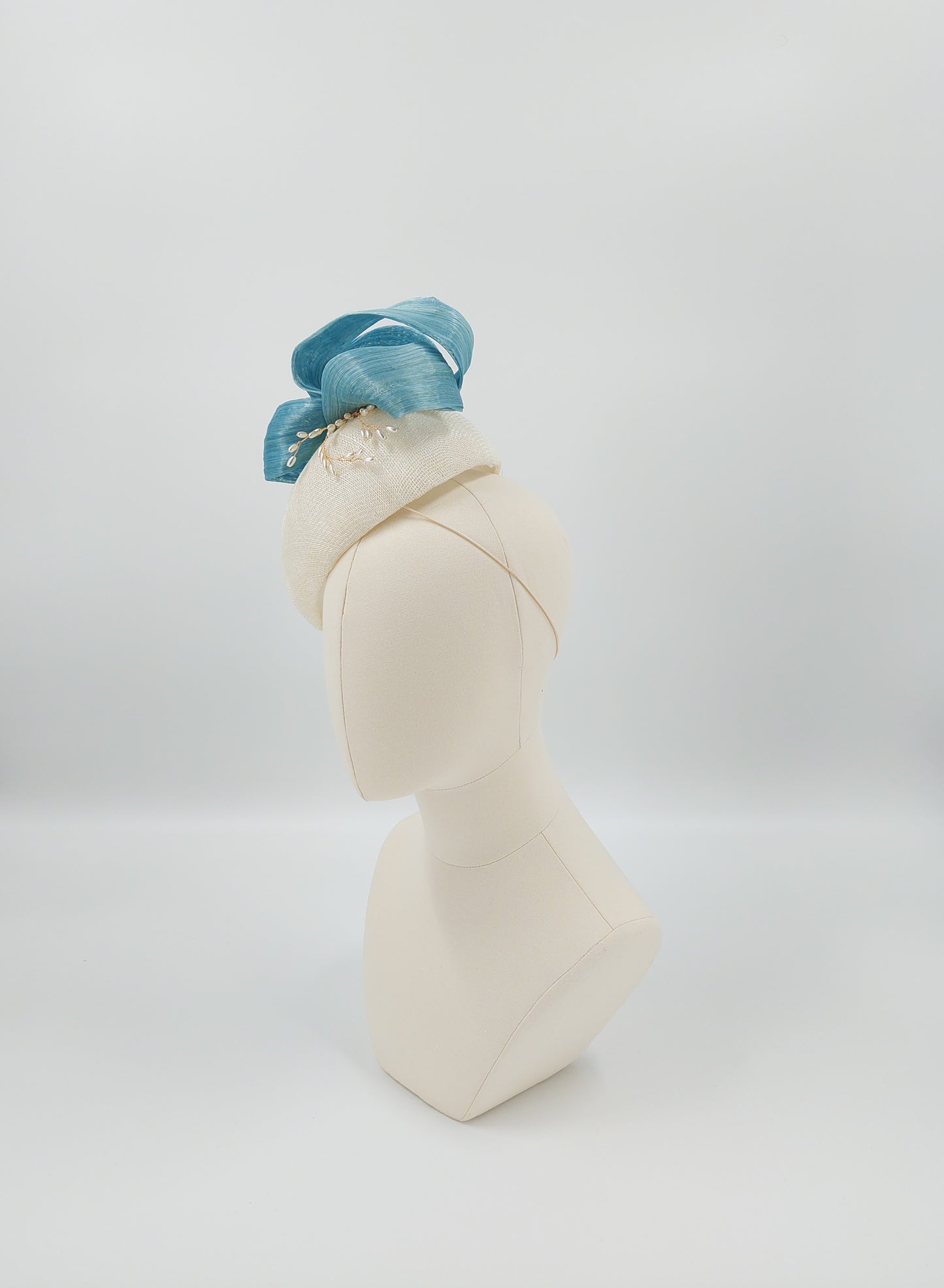 Hat Haven Millinery - custom hats, Derby hats, best derby hats, milliner, hat maker in Louisville, derby hats Louisville, Kentucky Derby hats, dress hats, church hats, ladies hats, bridal hats, wedding hats, fascinators