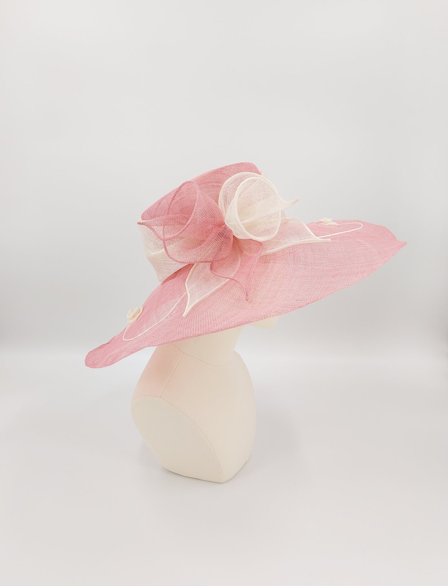 Hat Haven Millinery - custom hats, Derby hats, best derby hats, milliner, hat maker in Louisville, derby hats Louisville, Kentucky Derby hats, dress hats, church hats, ladies hats, bridal hats, wedding hats, fascinators