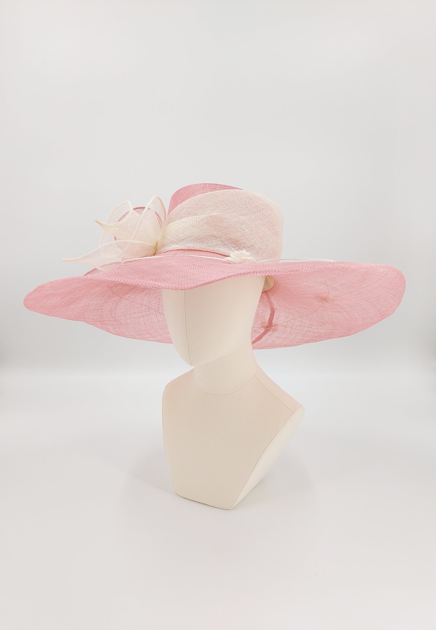 Hat Haven Millinery - custom hats, Derby hats, best derby hats, milliner, hat maker in Louisville, derby hats Louisville, Kentucky Derby hats, dress hats, church hats, ladies hats, bridal hats, wedding hats, fascinators