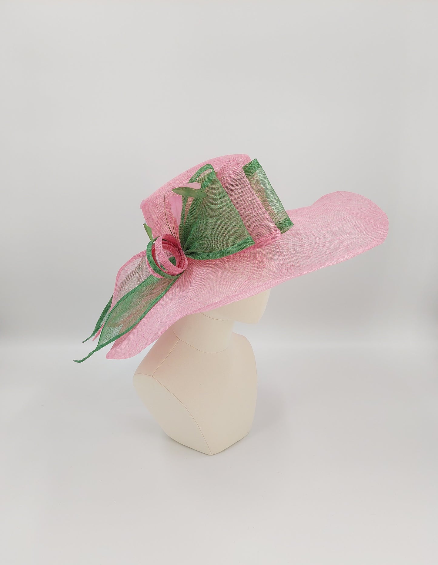 Hat Haven Millinery - custom hats, Derby hats, best derby hats, milliner, hat maker in Louisville, derby hats Louisville, Kentucky Derby hats, dress hats, church hats, ladies hats, bridal hats, wedding hats, fascinators