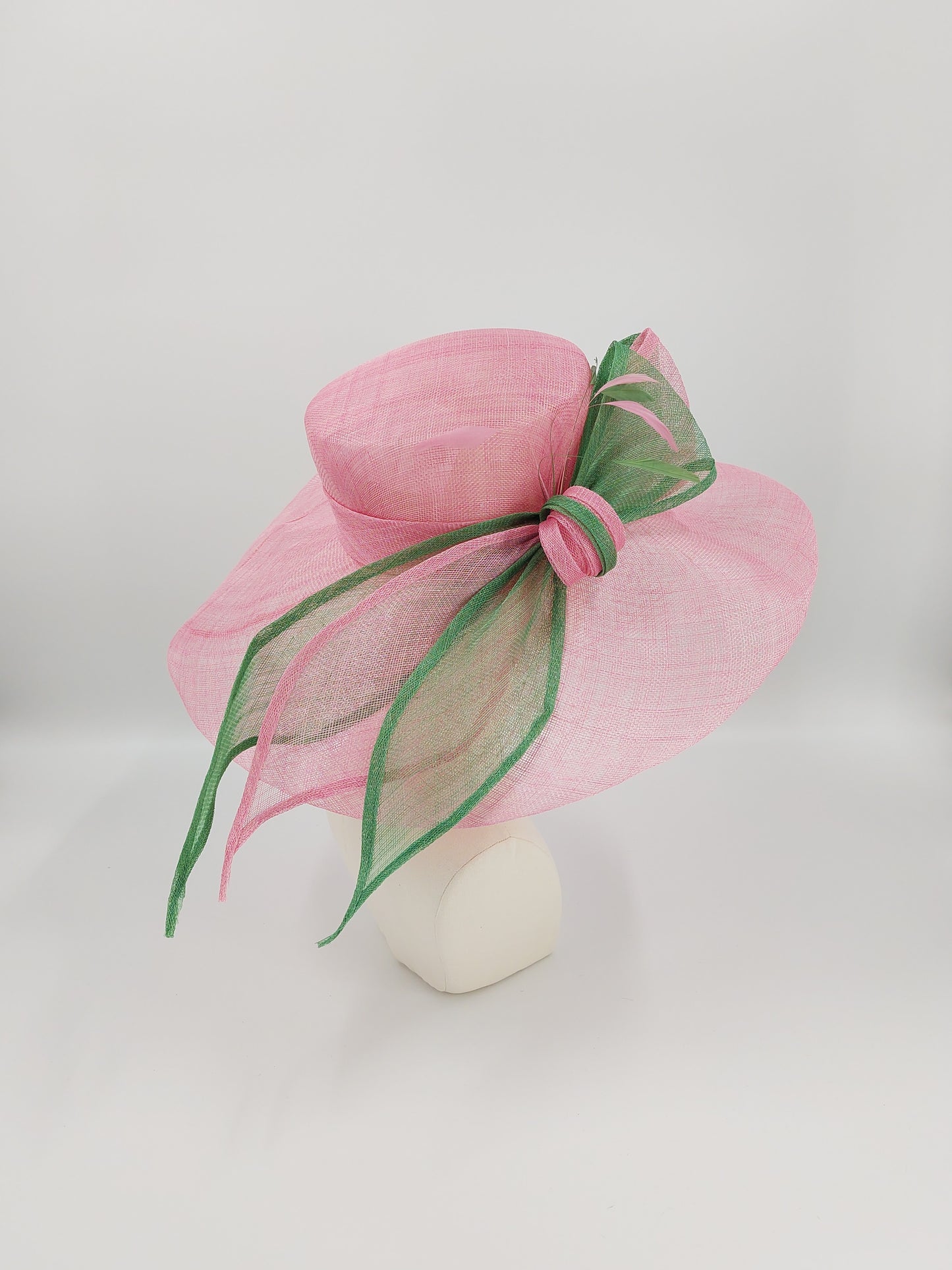 Hat Haven Millinery - custom hats, Derby hats, best derby hats, milliner, hat maker in Louisville, derby hats Louisville, Kentucky Derby hats, dress hats, church hats, ladies hats, bridal hats, wedding hats, fascinators