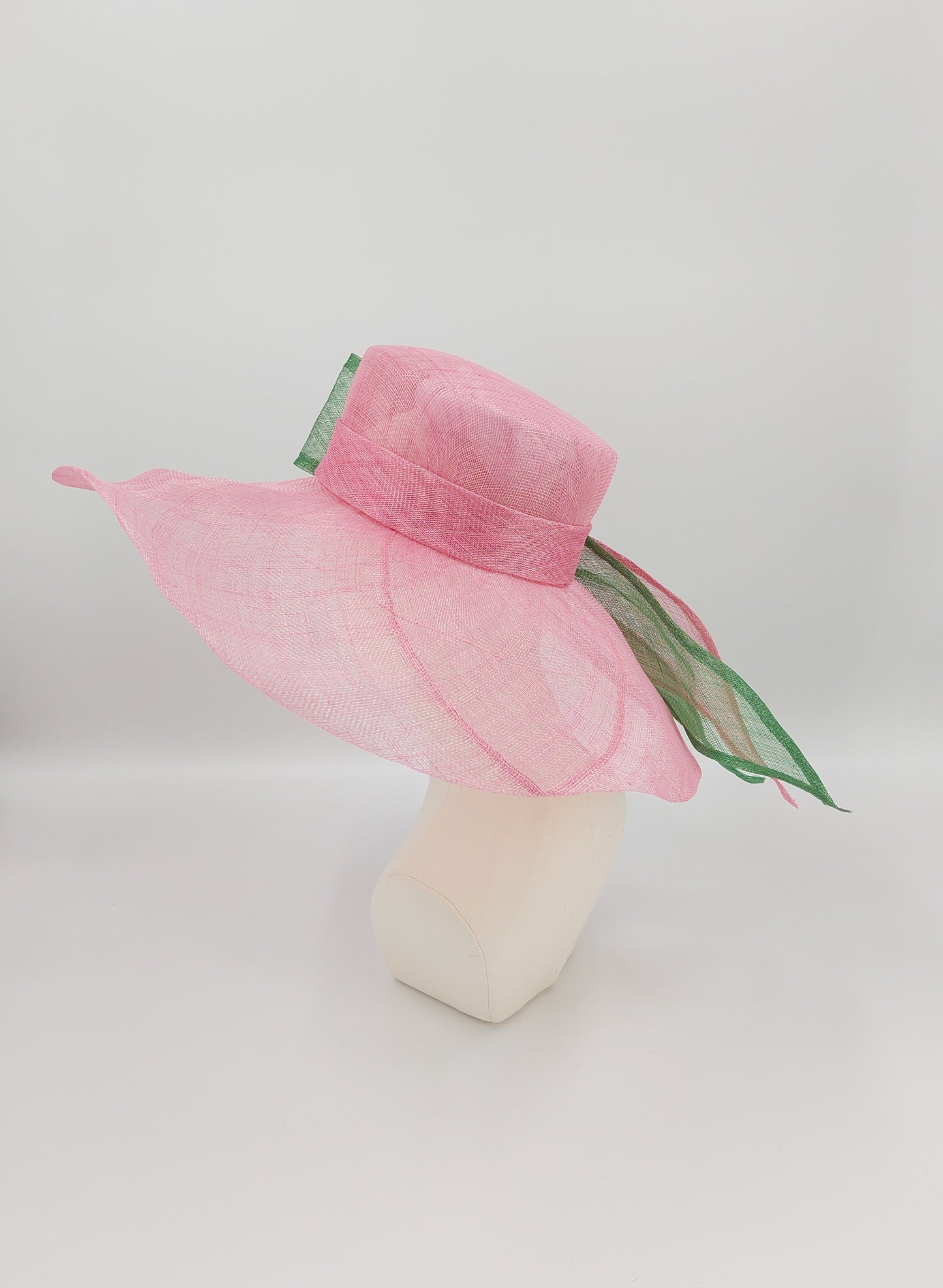 Hat Haven Millinery - custom hats, Derby hats, best derby hats, milliner, hat maker in Louisville, derby hats Louisville, Kentucky Derby hats, dress hats, church hats, ladies hats, bridal hats, wedding hats, fascinators