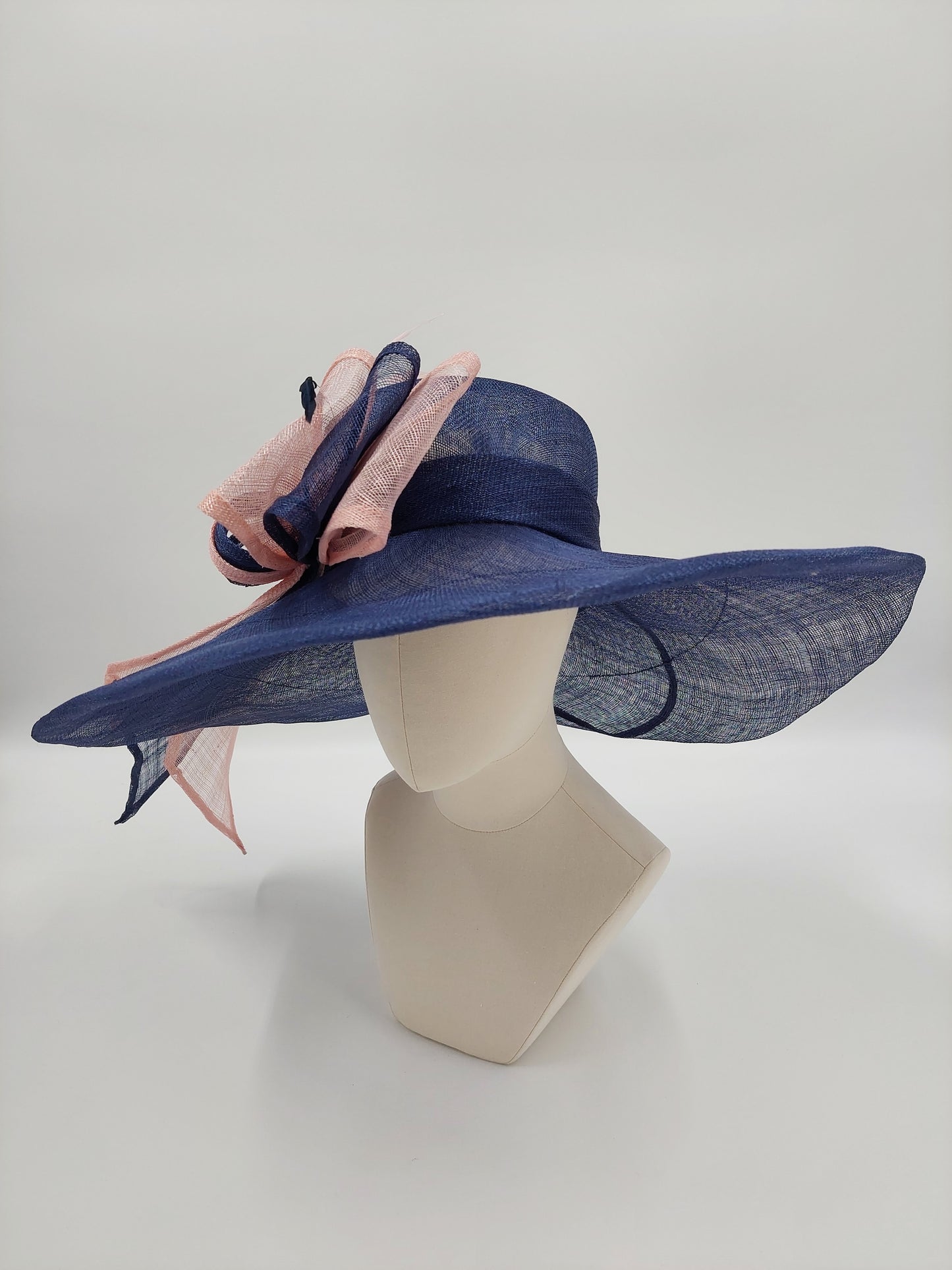Hat Haven Millinery hat store in Louisville Kentucky, custom hat maker, miller, ladies dress hats, wedding hats, Kentucky Derby hats, fascinators, hatinators, men's hats, hat bands, Ascot hats, fashion on the field, race day hats.