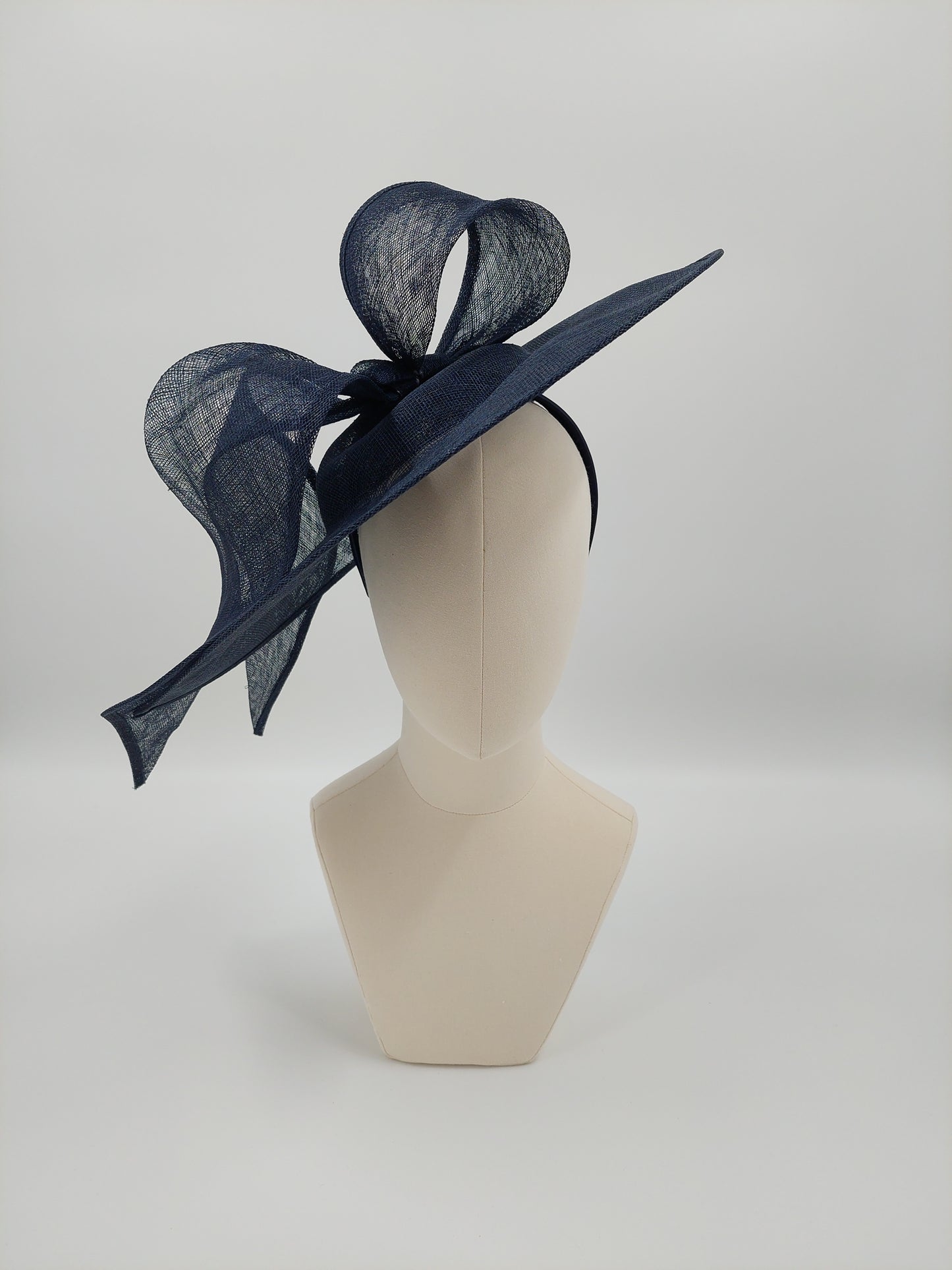 Hat Haven Millinery hat store in Louisville Kentucky, custom hat maker, miller, ladies dress hats, wedding hats, Kentucky Derby hats, fascinators, hatinators, men's hats, hat bands, Ascot hats, fashion on the field, race day hats.