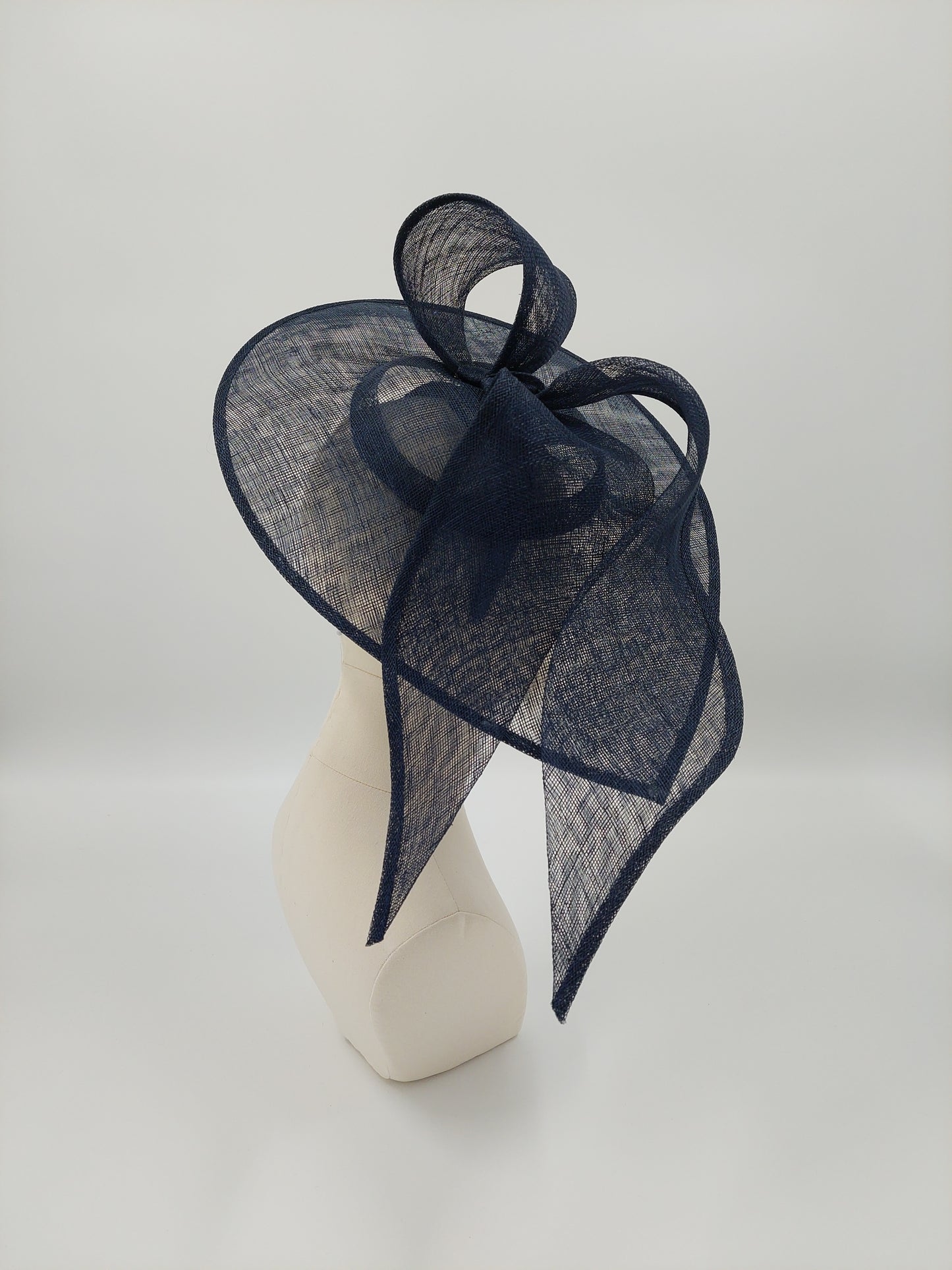 Hat Haven Millinery hat store in Louisville Kentucky, custom hat maker, miller, ladies dress hats, wedding hats, Kentucky Derby hats, fascinators, hatinators, men's hats, hat bands, Ascot hats, fashion on the field, race day hats.