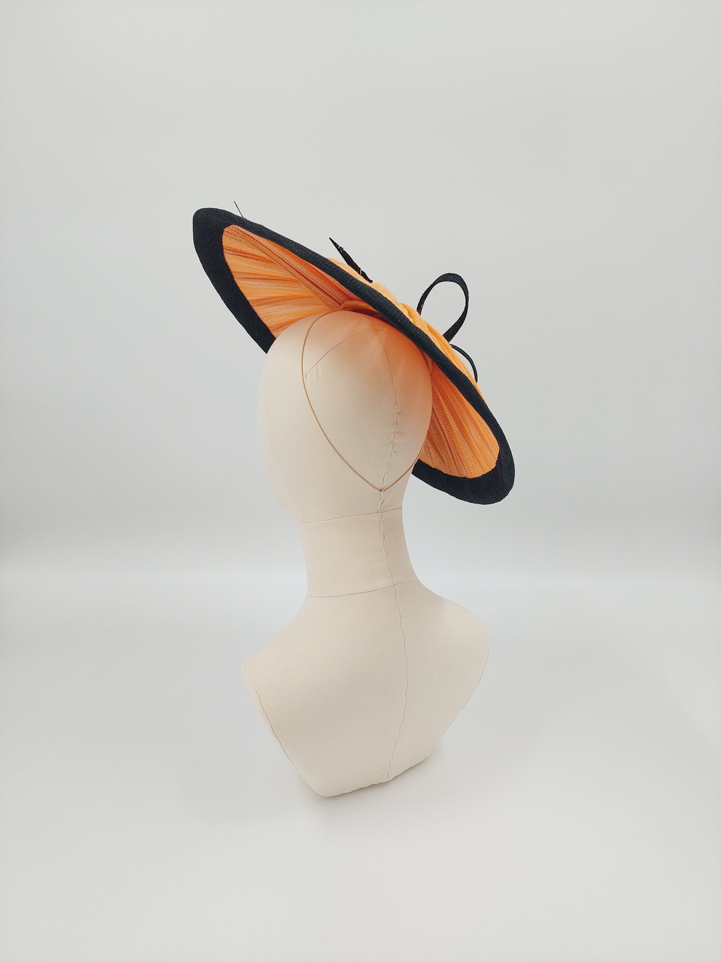 Hat Haven Millinery hat store in Louisville Kentucky, custom hat maker, miller, ladies dress hats, wedding hats, Kentucky Derby hats, fascinators, hatinators, men's hats, hat bands, Ascot hats, fashion on the field, race day hats.