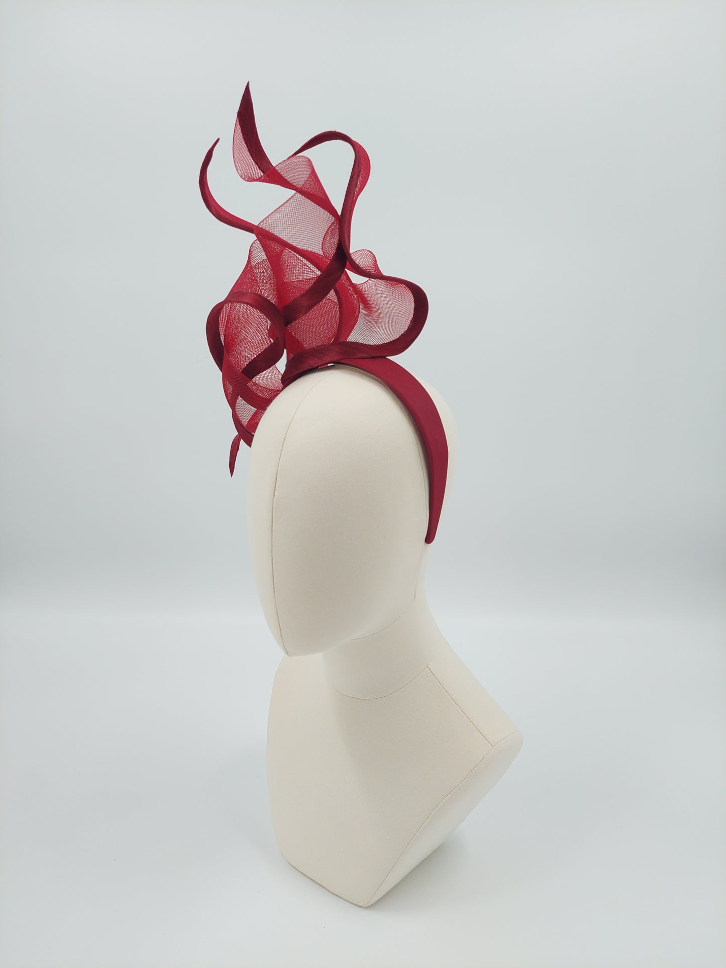 Hat Haven Millinery hat store in Louisville Kentucky, custom hat maker, miller, ladies dress hats, wedding hats, Kentucky Derby hats, fascinators, hatinators, men's hats, hat bands, Ascot hats, fashion on the field, race day hats.
