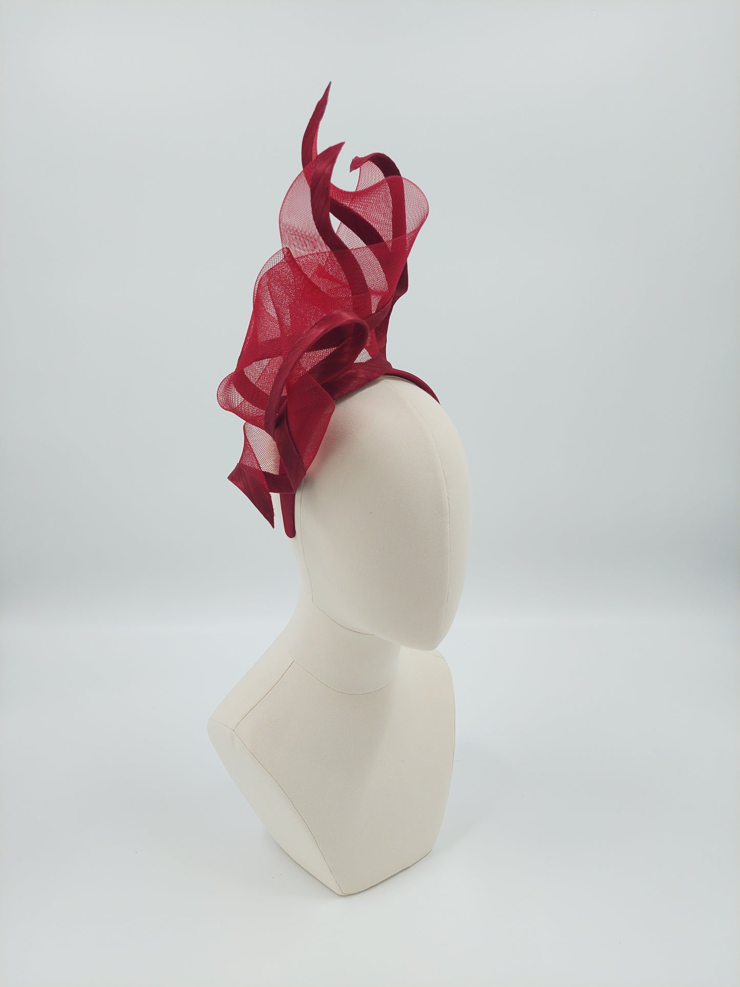Hat Haven Millinery hat store in Louisville Kentucky, custom hat maker, miller, ladies dress hats, wedding hats, Kentucky Derby hats, fascinators, hatinators, men's hats, hat bands, Ascot hats, fashion on the field, race day hats.
