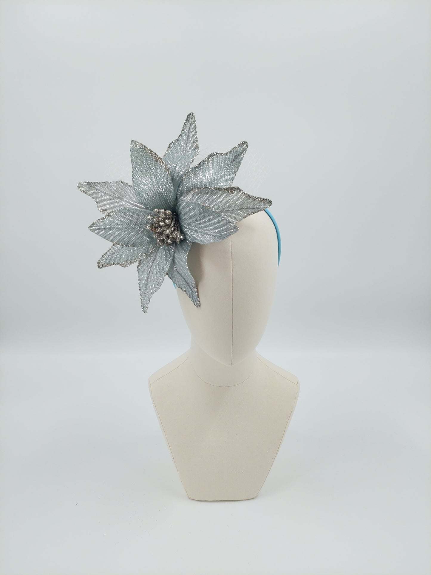 Hat Haven Millinery hat store in Louisville Kentucky, custom hat maker, miller, ladies dress hats, wedding hats, Kentucky Derby hats, fascinators, hatinators, men's hats, hat bands, Ascot hats, fashion on the field, race day hats.