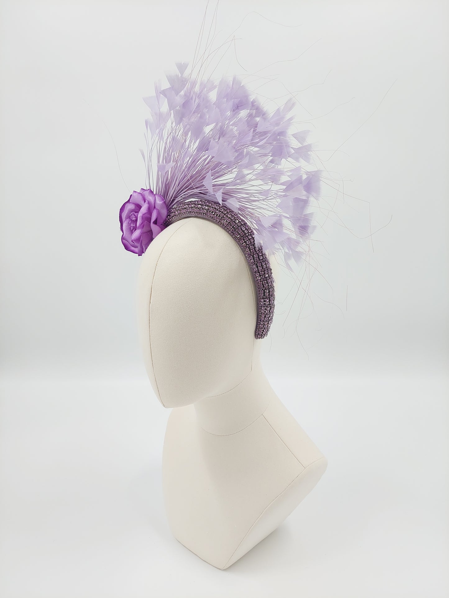 Hat Haven Millinery hat store in Louisville Kentucky, custom hat maker, miller, ladies dress hats, wedding hats, Kentucky Derby hats, fascinators, hatinators, men's hats, hat bands, Ascot hats, fashion on the field, race day hats.