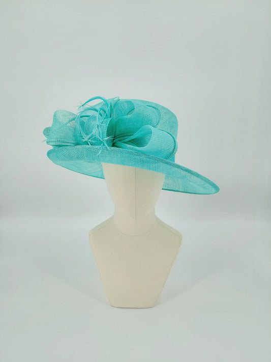 Hat Haven Millinery hat store in Louisville Kentucky, custom hat maker, miller, ladies dress hats, wedding hats, Kentucky Derby hats, fascinators, hatinators, men's hats, hat bands, Ascot hats, fashion on the field, race day hats.