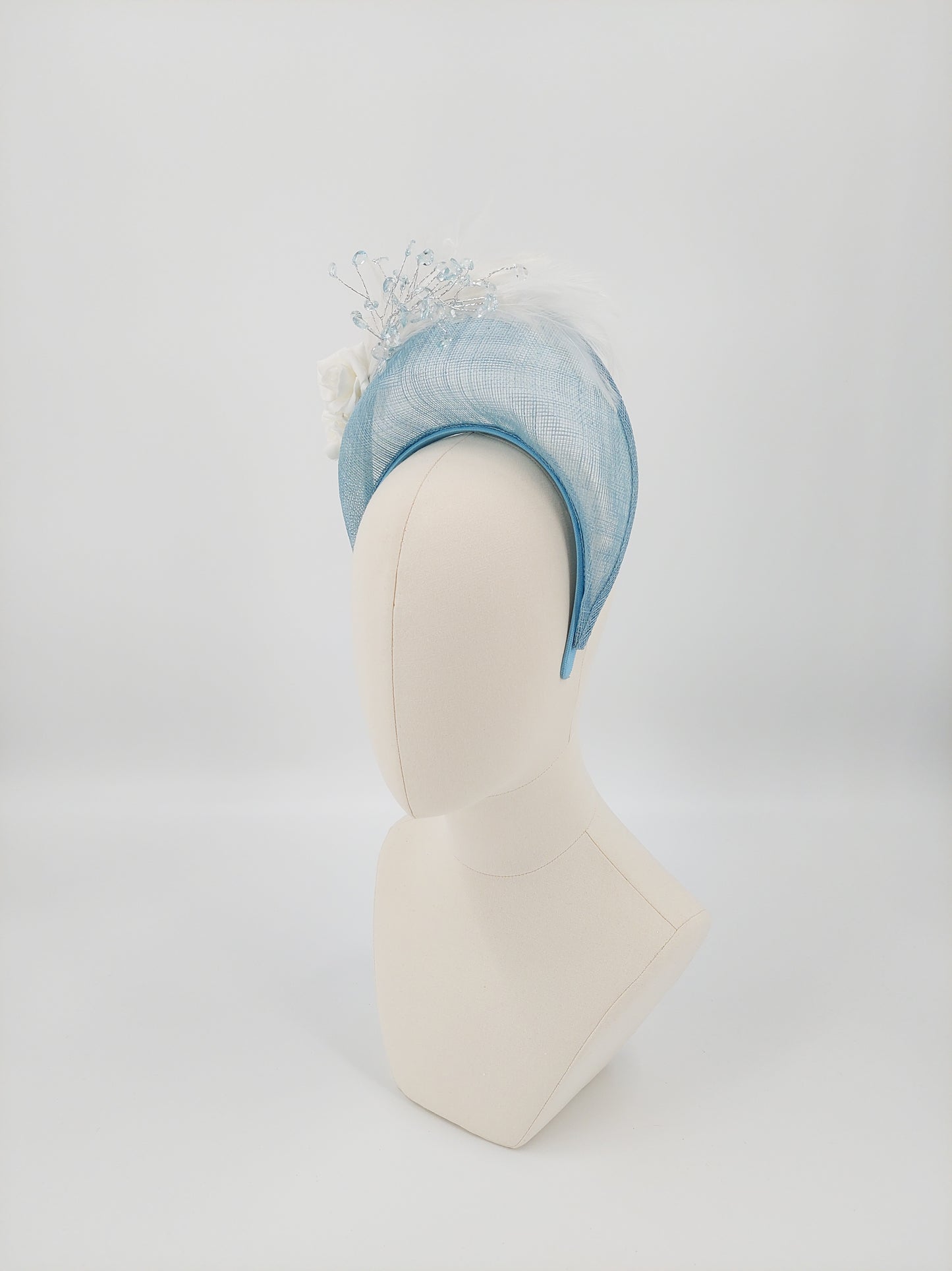 Hat Haven Millinery hat store in Louisville Kentucky, custom hat maker, miller, ladies dress hats, wedding hats, Kentucky Derby hats, fascinators, hatinators, men's hats, hat bands, Ascot hats, fashion on the field, race day hats.