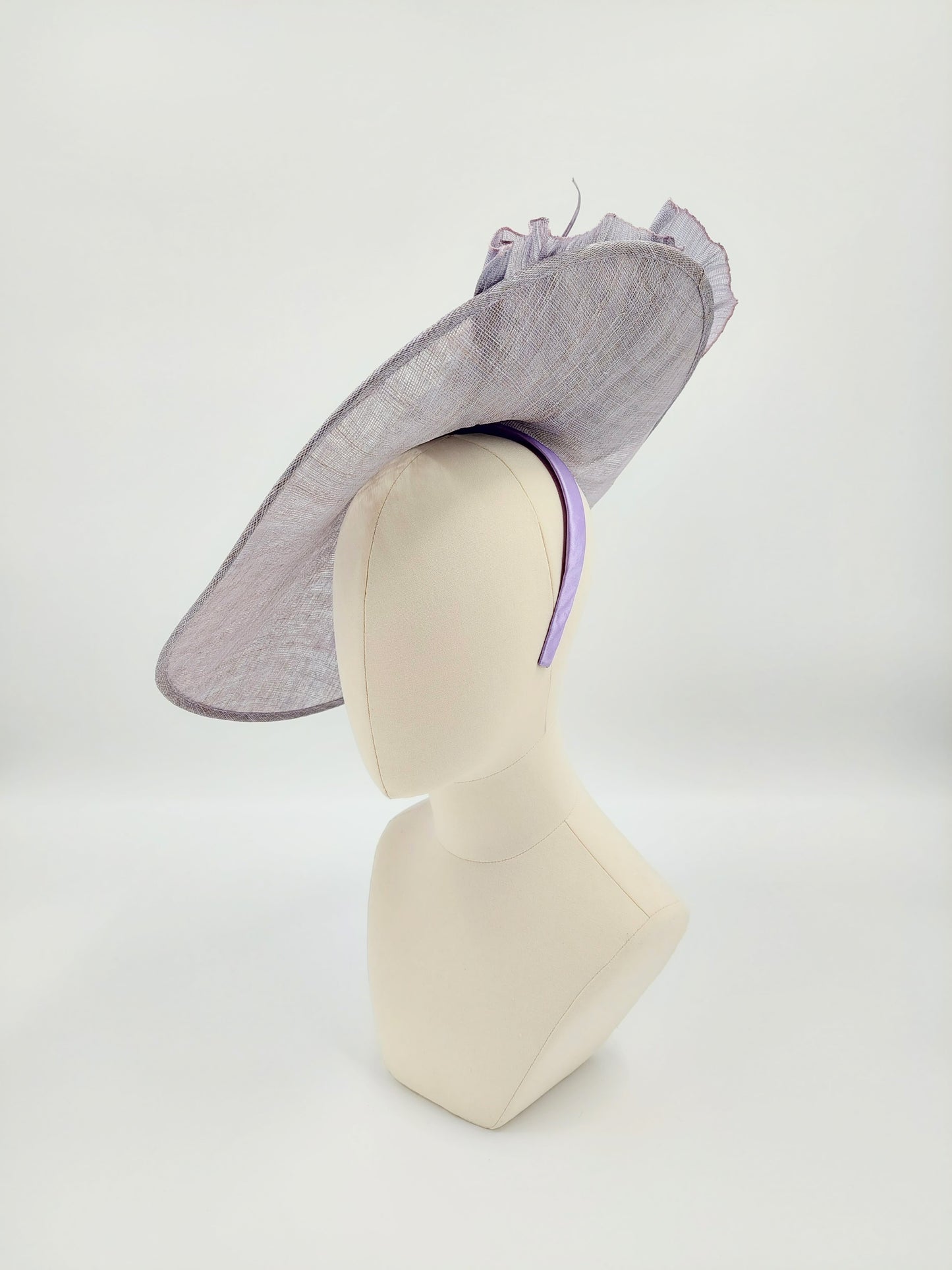 Hat Haven Millinery hat store in Louisville Kentucky, custom hat maker, miller, ladies dress hats, wedding hats, Kentucky Derby hats, fascinators, hatinators, men's hats, hat bands, Ascot hats, fashion on the field, race day hats.