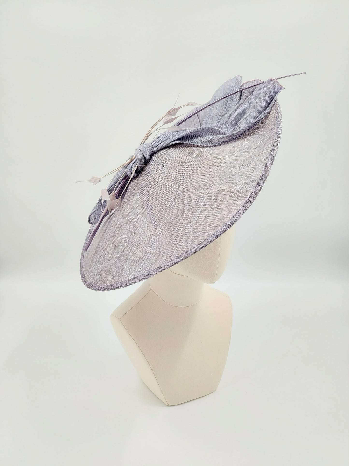 Hat Haven Millinery hat store in Louisville Kentucky, custom hat maker, miller, ladies dress hats, wedding hats, Kentucky Derby hats, fascinators, hatinators, men's hats, hat bands, Ascot hats, fashion on the field, race day hats.