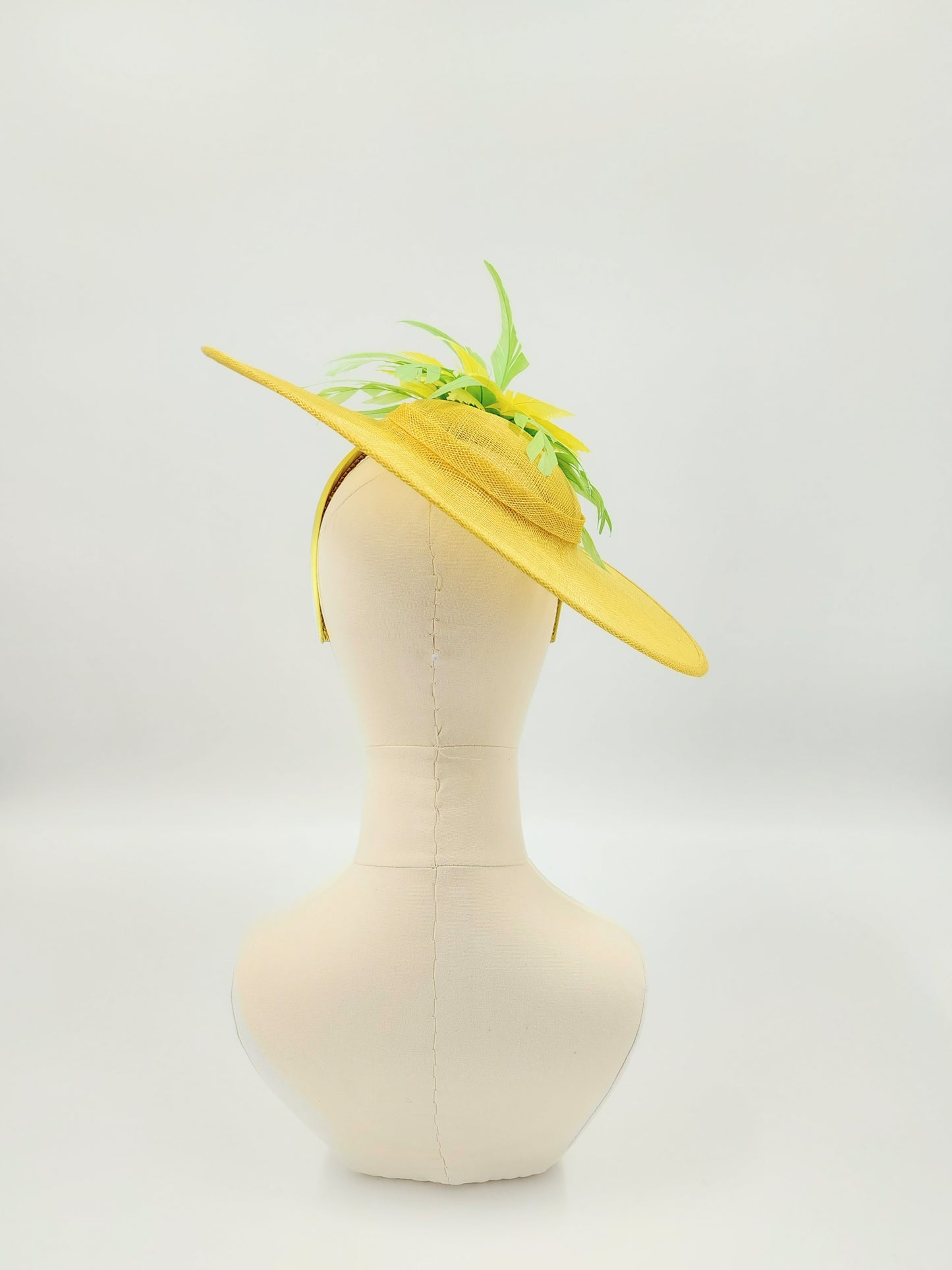 Hat Haven Millinery hat store in Louisville Kentucky, custom hat maker, miller, ladies dress hats, wedding hats, Kentucky Derby hats, fascinators, hatinators, men's hats, hat bands, Ascot hats, fashion on the field, race day hats.