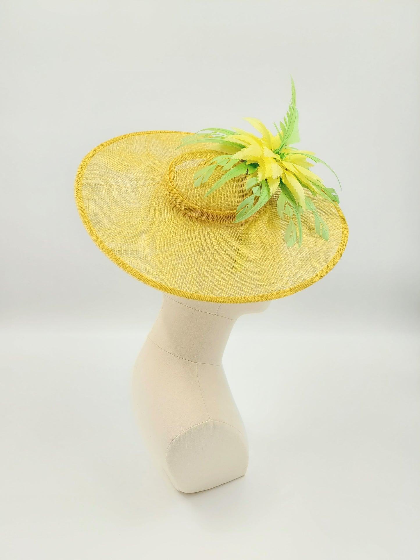 Hat Haven Millinery hat store in Louisville Kentucky, custom hat maker, miller, ladies dress hats, wedding hats, Kentucky Derby hats, fascinators, hatinators, men's hats, hat bands, Ascot hats, fashion on the field, race day hats.