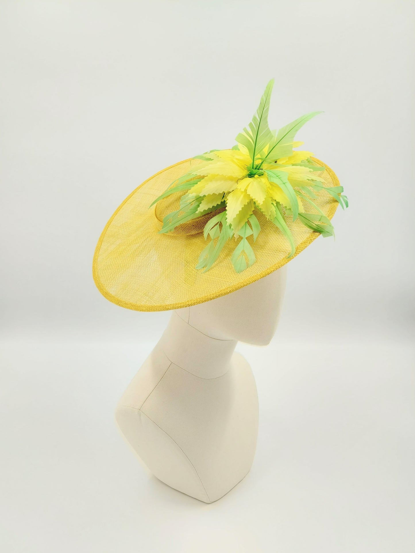 Hat Haven Millinery hat store in Louisville Kentucky, custom hat maker, miller, ladies dress hats, wedding hats, Kentucky Derby hats, fascinators, hatinators, men's hats, hat bands, Ascot hats, fashion on the field, race day hats.