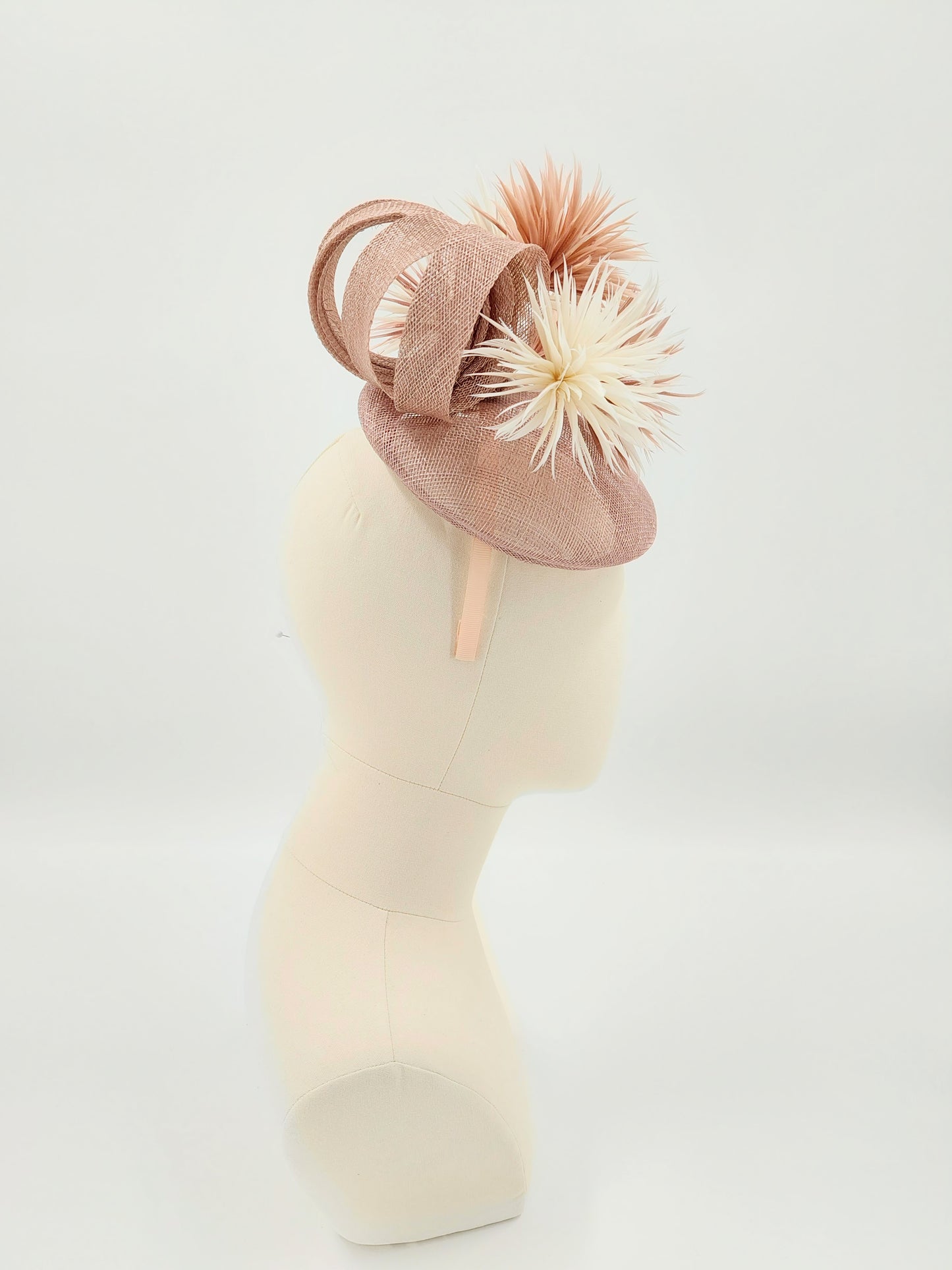 Hat Haven Millinery hat store in Louisville Kentucky, custom hat maker, miller, ladies dress hats, wedding hats, Kentucky Derby hats, fascinators, hatinators, men's hats, hat bands, Ascot hats, fashion on the field, race day hats.