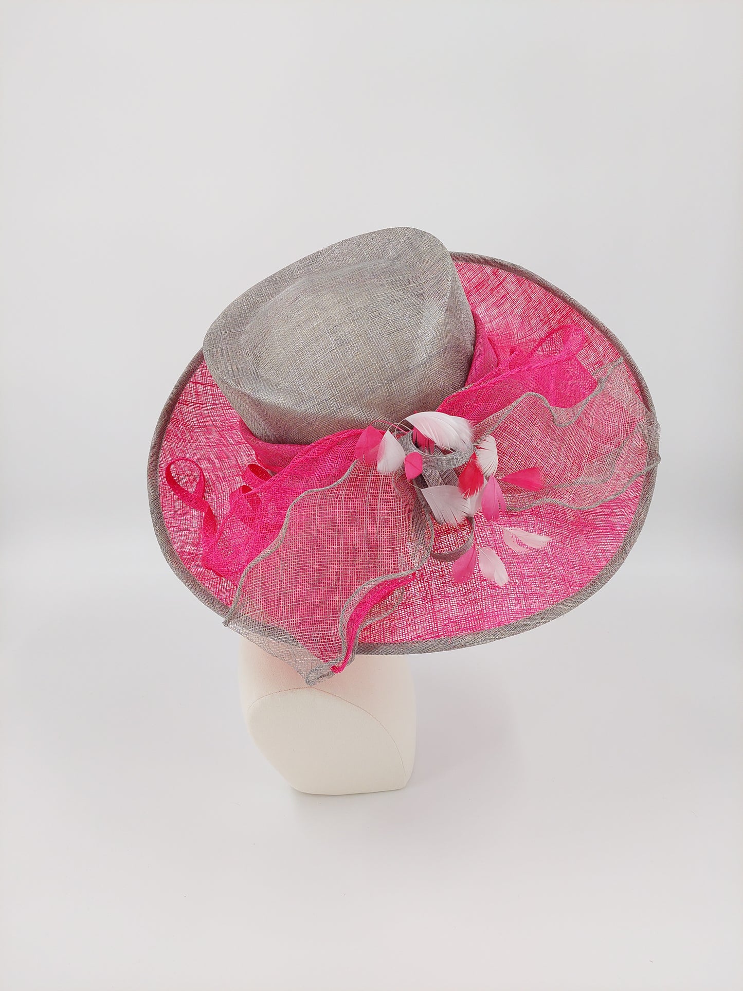 Hat Haven Millinery - handmade hats in Louisville, Kentucky. Custom hats, Derby hats, fascinators, dress hats, Ascot hats, men's hats, hat bands, hat maker, milliner, hatter, church hat, race day hats, hat store in Louisville.