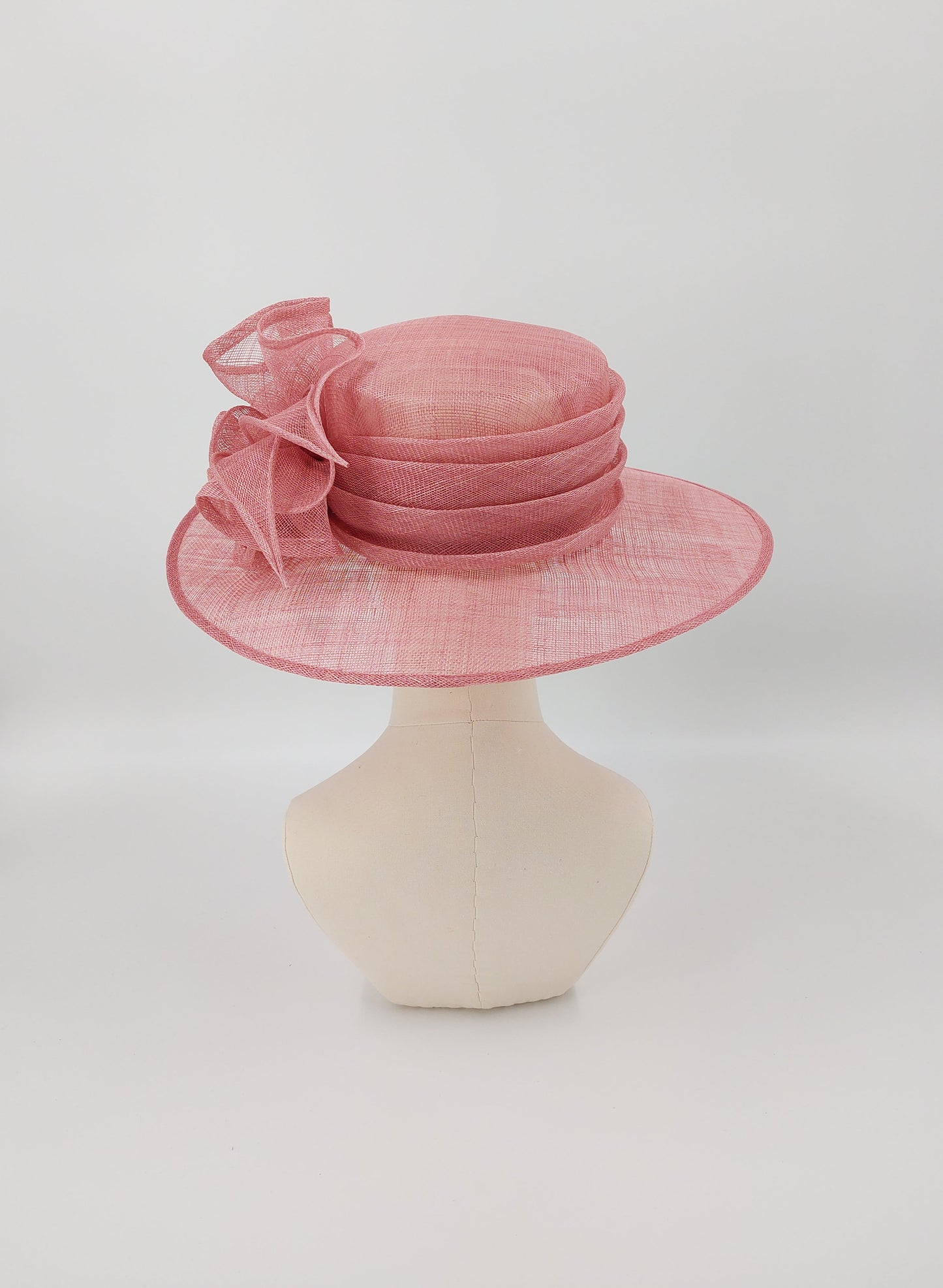 Hat Haven Millinery - handmade hats in Louisville, Kentucky. Custom hats, Derby hats, fascinators, dress hats, Ascot hats, men's hats, hat bands, hat maker, milliner, hatter, church hat, race day hats, hat store in Louisville.