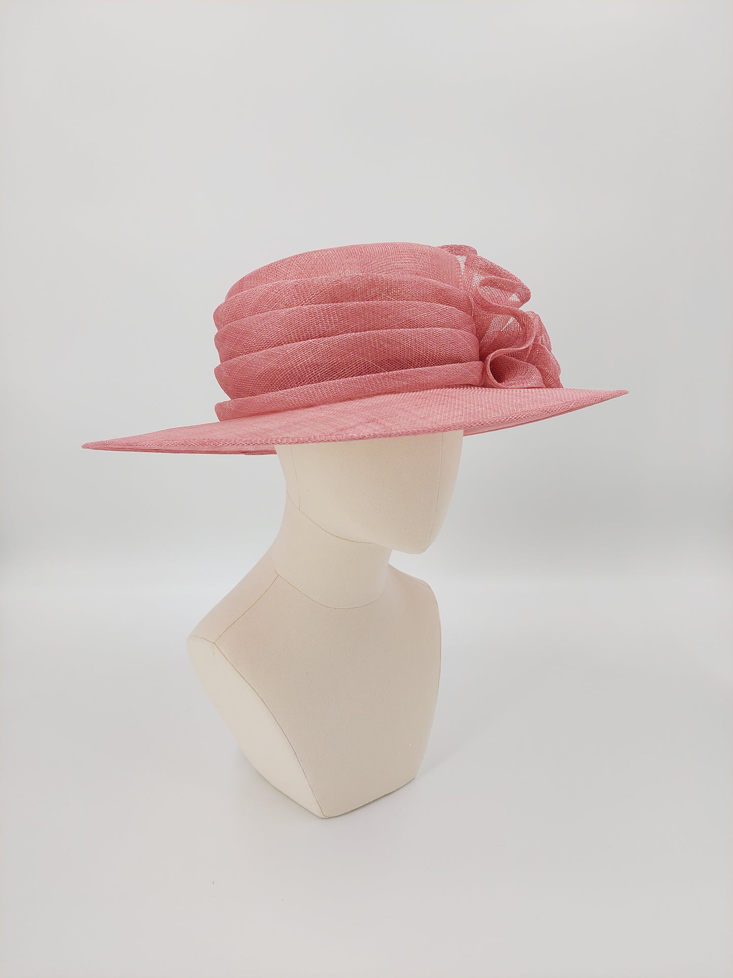 Hat Haven Millinery - handmade hats in Louisville, Kentucky. Custom hats, Derby hats, fascinators, dress hats, Ascot hats, men's hats, hat bands, hat maker, milliner, hatter, church hat, race day hats, hat store in Louisville.