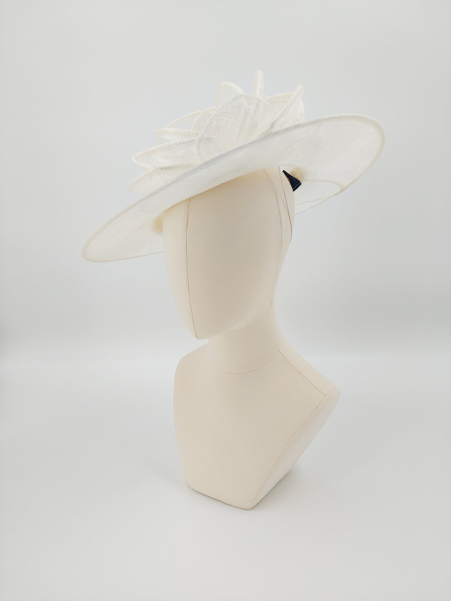 Hat Haven Millinery - handmade hats in Louisville, Kentucky. Custom hats, Derby hats, fascinators, dress hats, Ascot hats, men's hats, hat bands, hat maker, milliner, hatter, church hat, race day hats, hat store in Louisville.