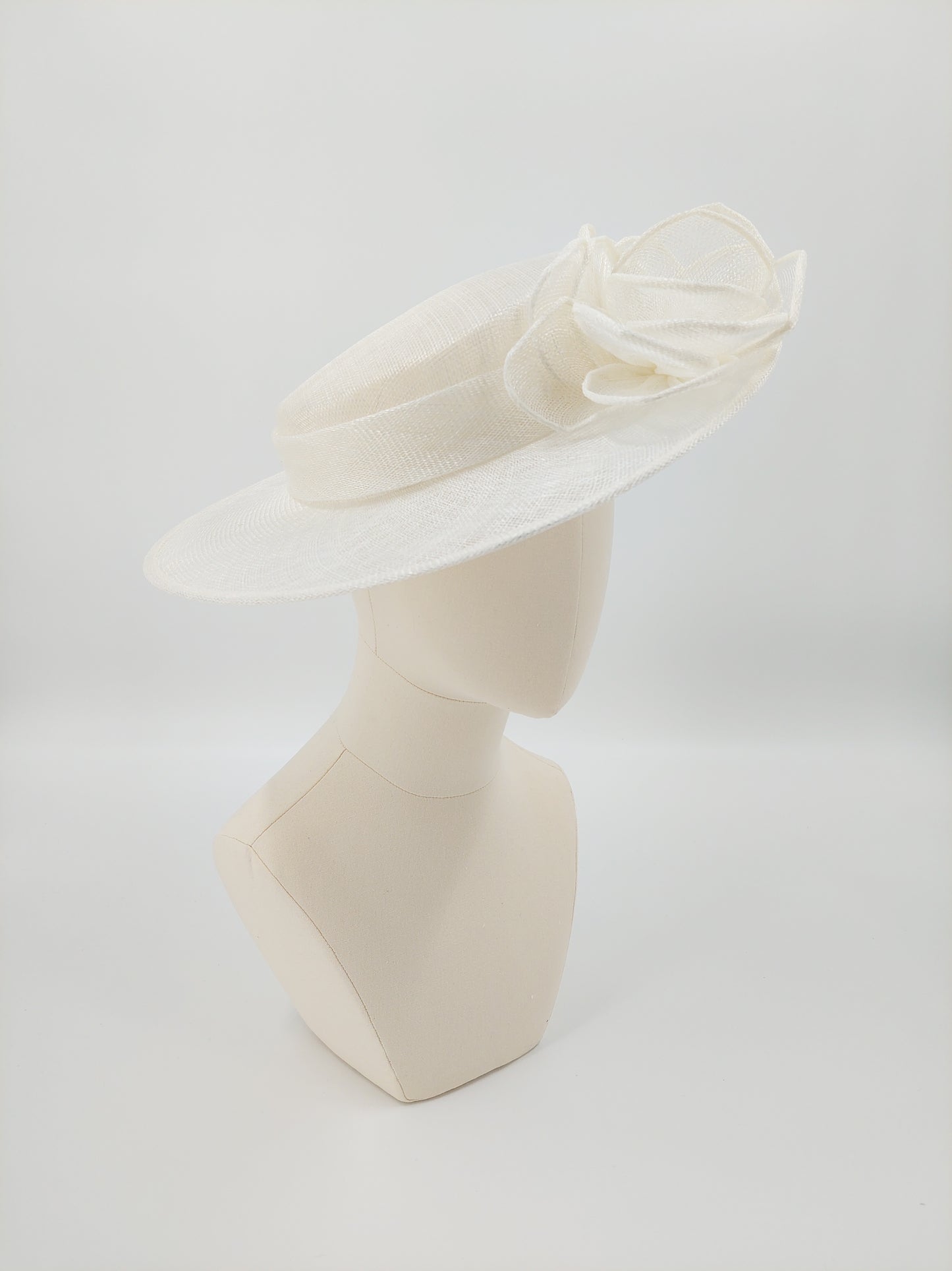 Hat Haven Millinery - handmade hats in Louisville, Kentucky. Custom hats, Derby hats, fascinators, dress hats, Ascot hats, men's hats, hat bands, hat maker, milliner, hatter, church hat, race day hats, hat store in Louisville.