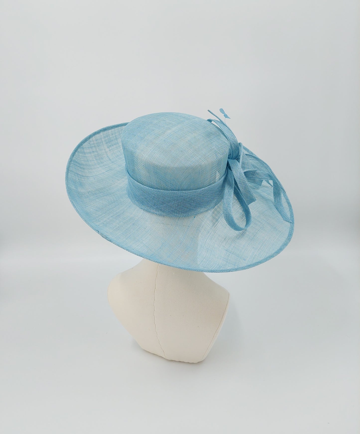 Hat Haven Millinery - handmade hats in Louisville, Kentucky. Custom hats, Derby hats, fascinators, dress hats, Ascot hats, men's hats, hat bands, hat maker, milliner, hatter, church hat, race day hats, hat store in Louisville.