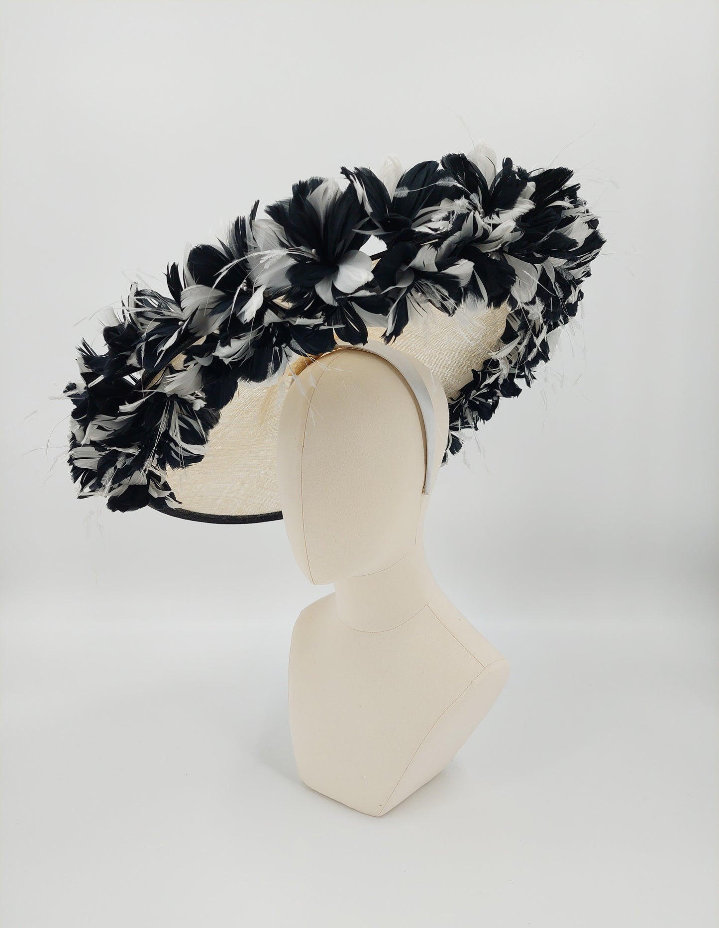 Hat Haven Millinery - handmade hats in Louisville, Kentucky. Custom hats, Derby hats, fascinators, dress hats, Ascot hats, men's hats, hat bands, hat maker, milliner, hatter, church hat, race day hats, hat store in Louisville.