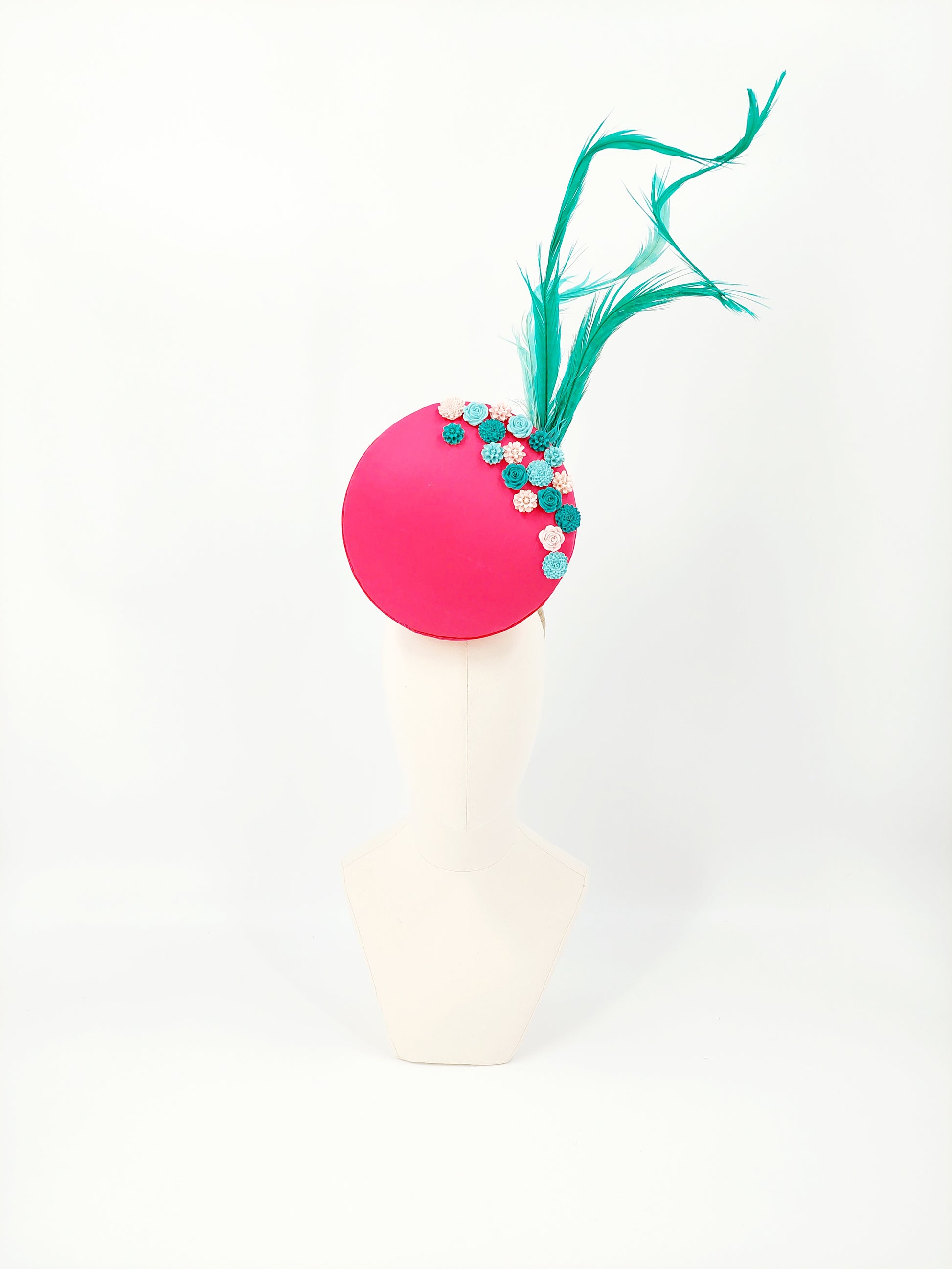 Hat Haven Millinery - custom Kentucky Derby hats in Louisville. Fascinators, church hats, dress hats, milliner, Derby hats, Ascot hats, racing fashion, hat maker,  hand made hats in Louisville.