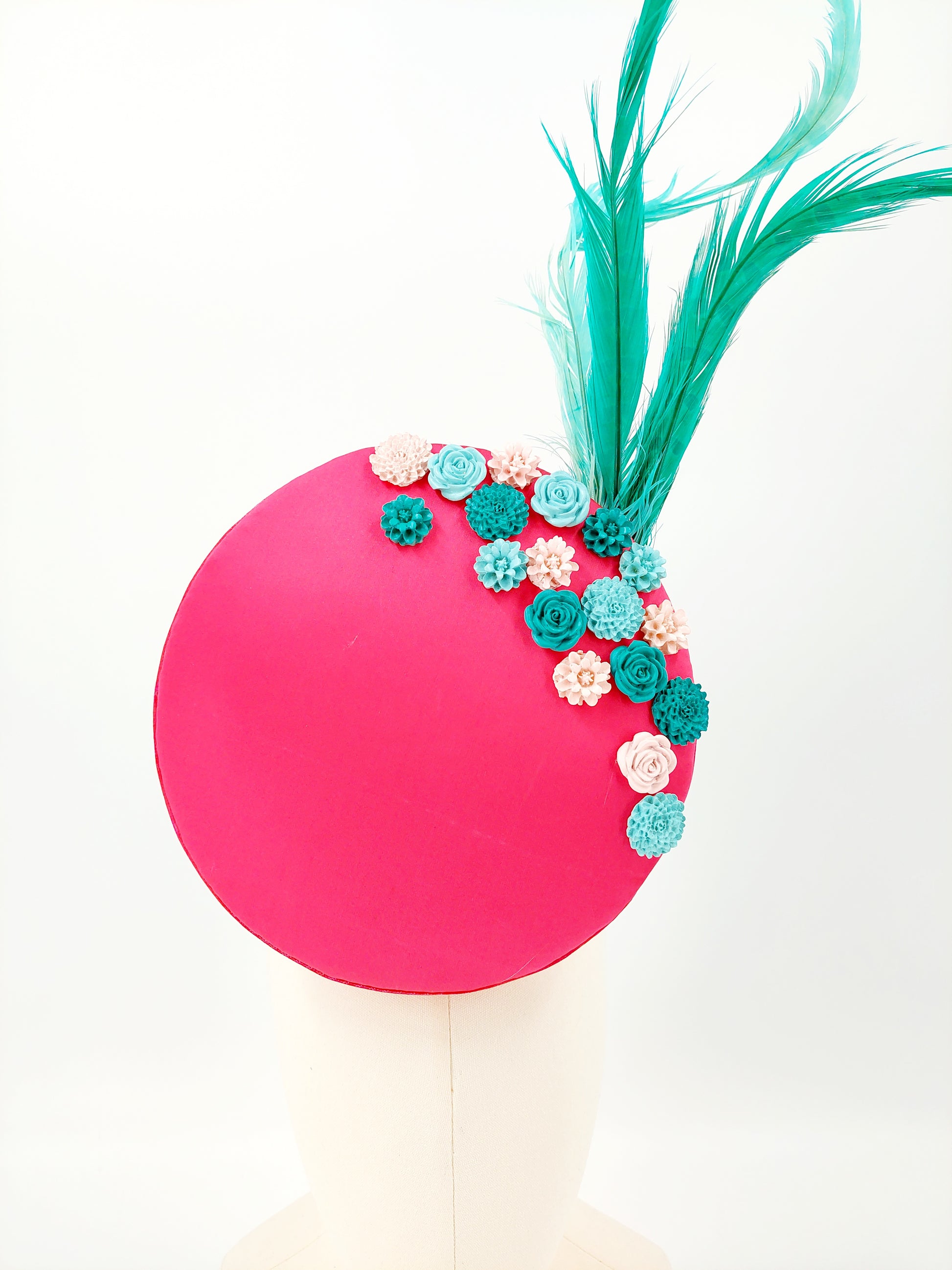 Hat Haven Millinery - custom Kentucky Derby hats in Louisville. Fascinators, church hats, dress hats, milliner, Derby hats, Ascot hats, racing fashion, hat maker,  hand made hats in Louisville.