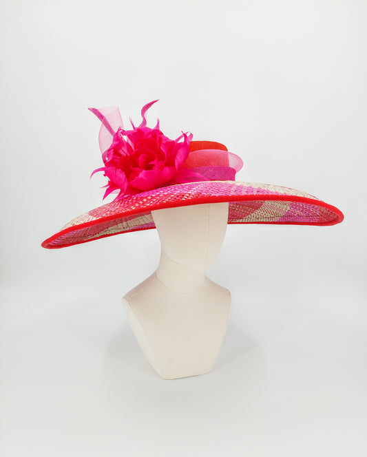 Hat Haven Millinery - Custom hats and fascinators in Louisville, Kentucky. Kentucky Derby hats, dress hats, church hats, wedding hats, men's hats.
