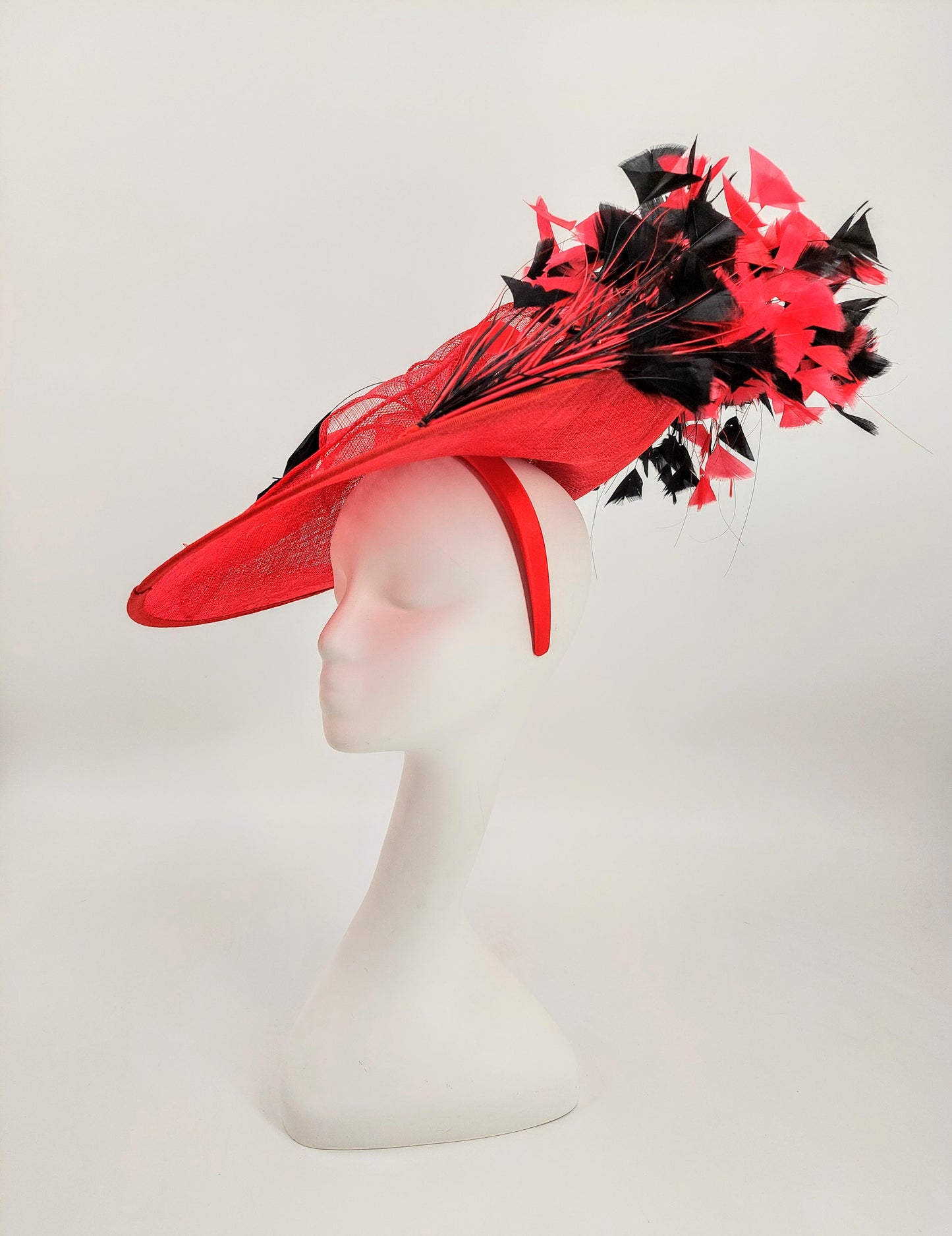 Hat Haven Millinery - Kentucky Derby Hats and Fascinators in Louisville, Kentucky. Visit our pop up shop at the Hyatt Regency the week of Derby. Our hats and fascinators have been featured in the Official Style Guide for the Kentucky Derby.