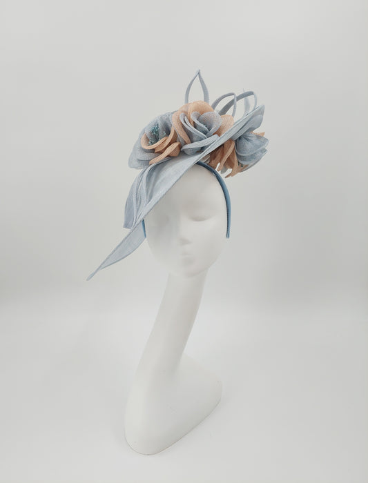 Hat Haven Millinery - An Official Milliner of the Kentucky Derby Museum. Hand made Kentucky Derby Hats & Fascinators. Visit of  pop up shop at the Hyatt Regency during Derby week.