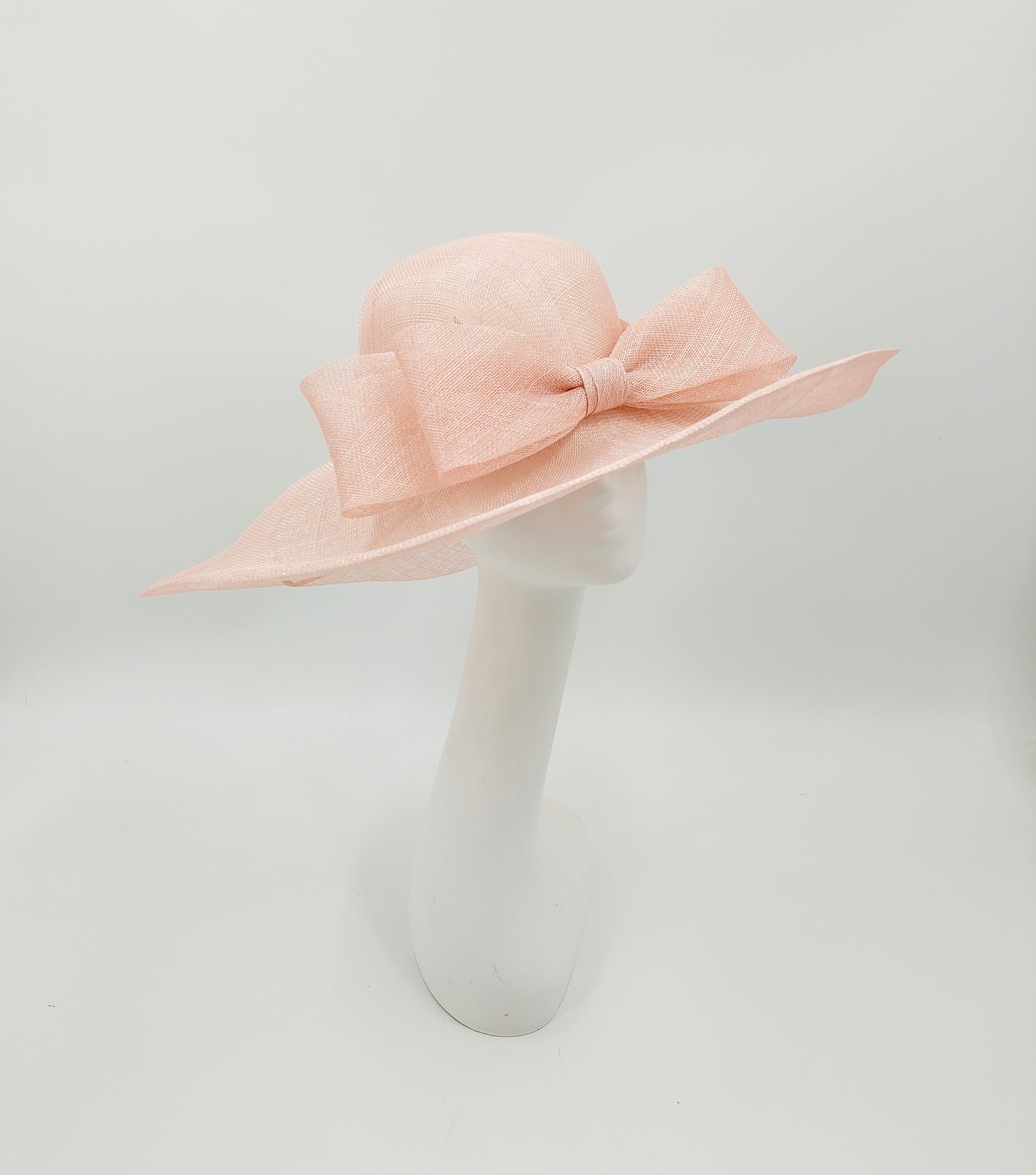 Hat Haven Millinery - Official Milliner of the Kentucky Derby Museum. Visit our pop up shop at the Hyatt Regency Louisville during Derby Week. Featured in the Official Style Guide for the Kentucky Derby.