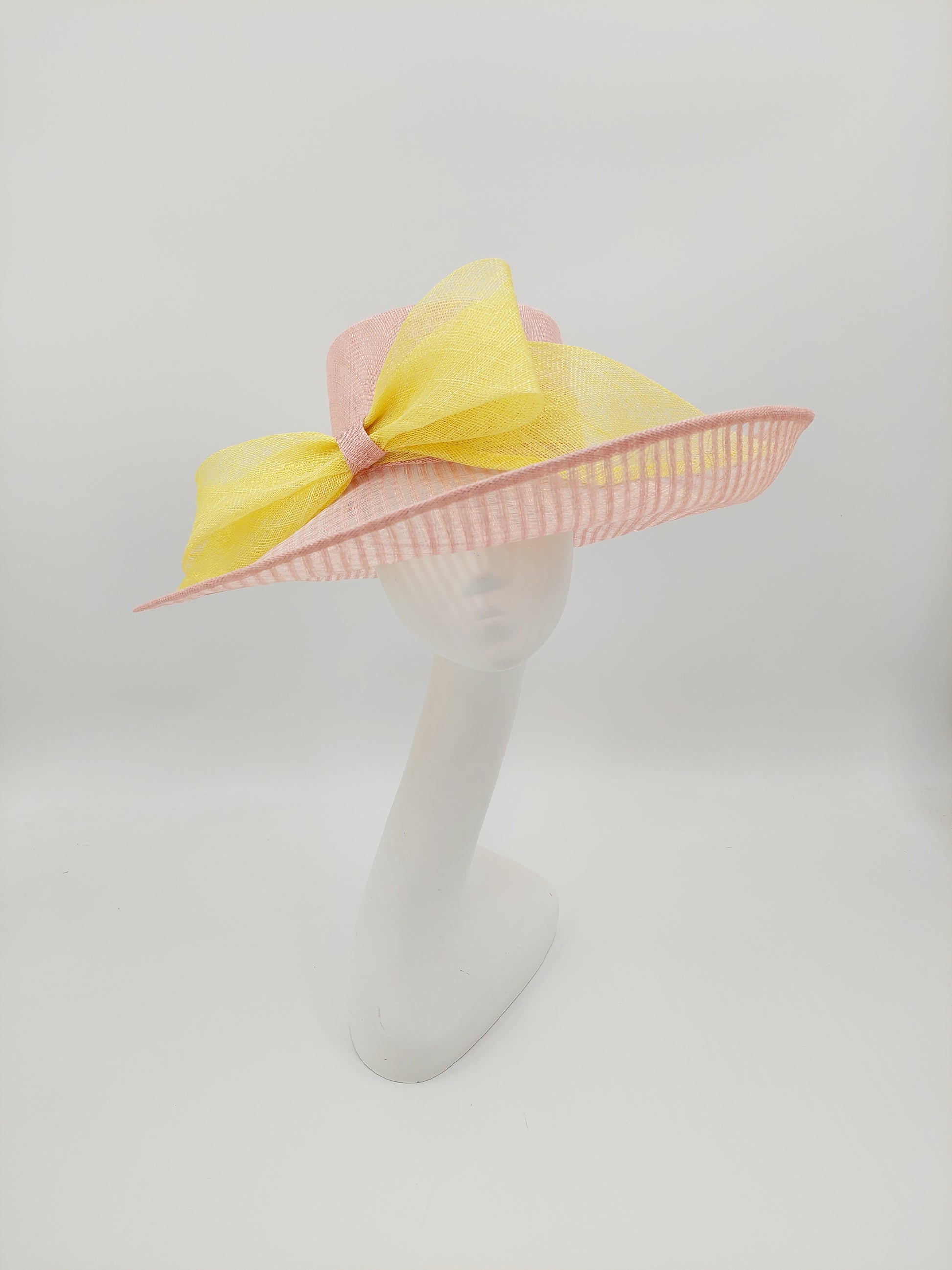 Hat Haven Millinery - Official Milliner of the Kentucky Derby Museum. Featured in the Official Style Guide for the Kentucky Derby. Visit our pop up shop during Derby Week at the Hyatt Regency in downtown Louisville.