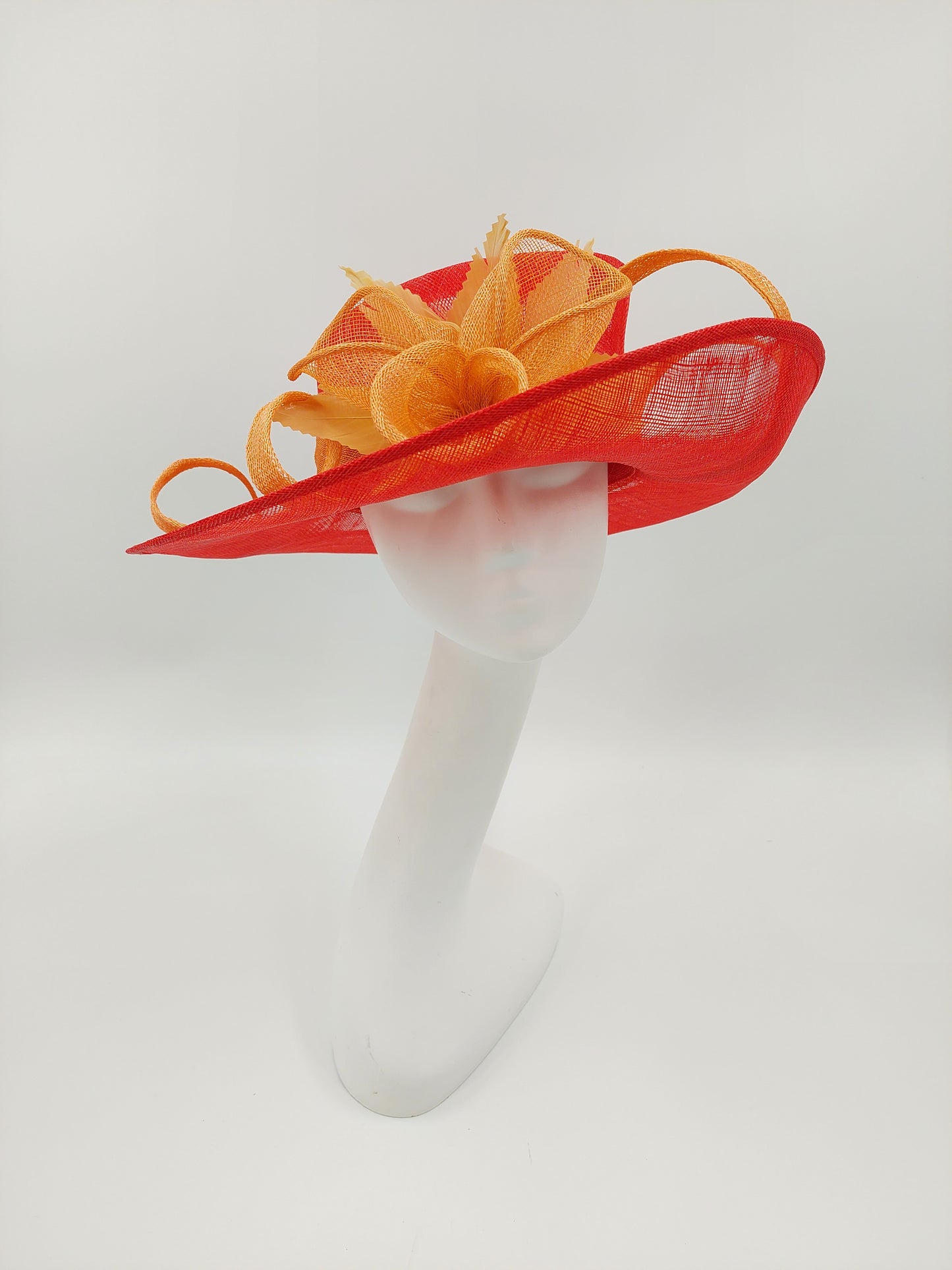 Hat Haven Millinery - Custom Kentucky Derby Hats and Fascinators. Official Milliner of the Kentucky Derby Museum. Featured in the Official Style Guide for the Kentucky Derby. Visit our pop up shop at the Hyatt Regency in downtown Louisville.