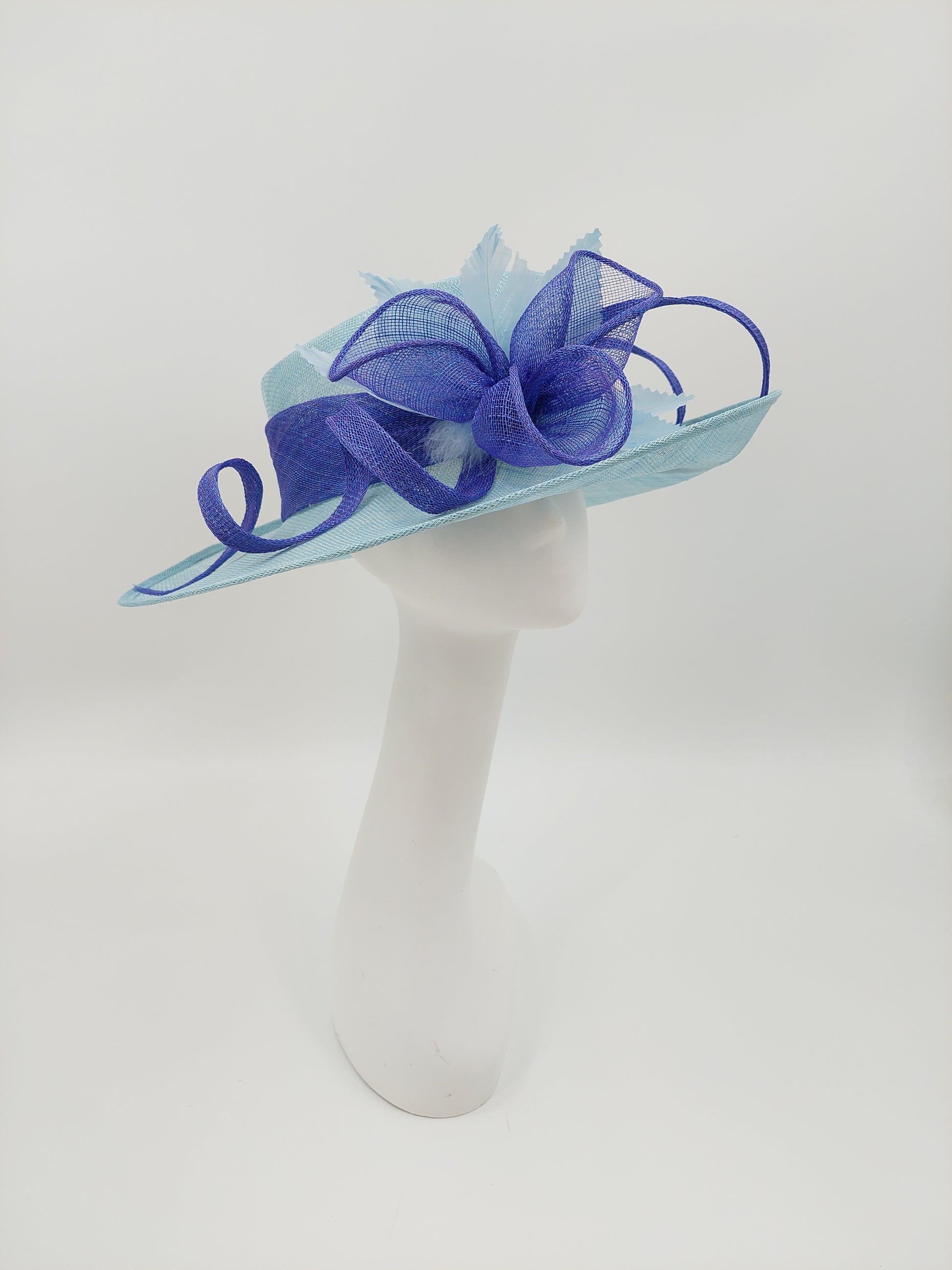 Hat Haven Millinery - Custom Kentucky Derby Hats and Fascinators. Official Milliner of the Kentucky Derby Museum. Featured in the Official Style Guide for the Kentucky Derby. Visit our pop up shop at the Hyatt Regency in downtown Louisville.