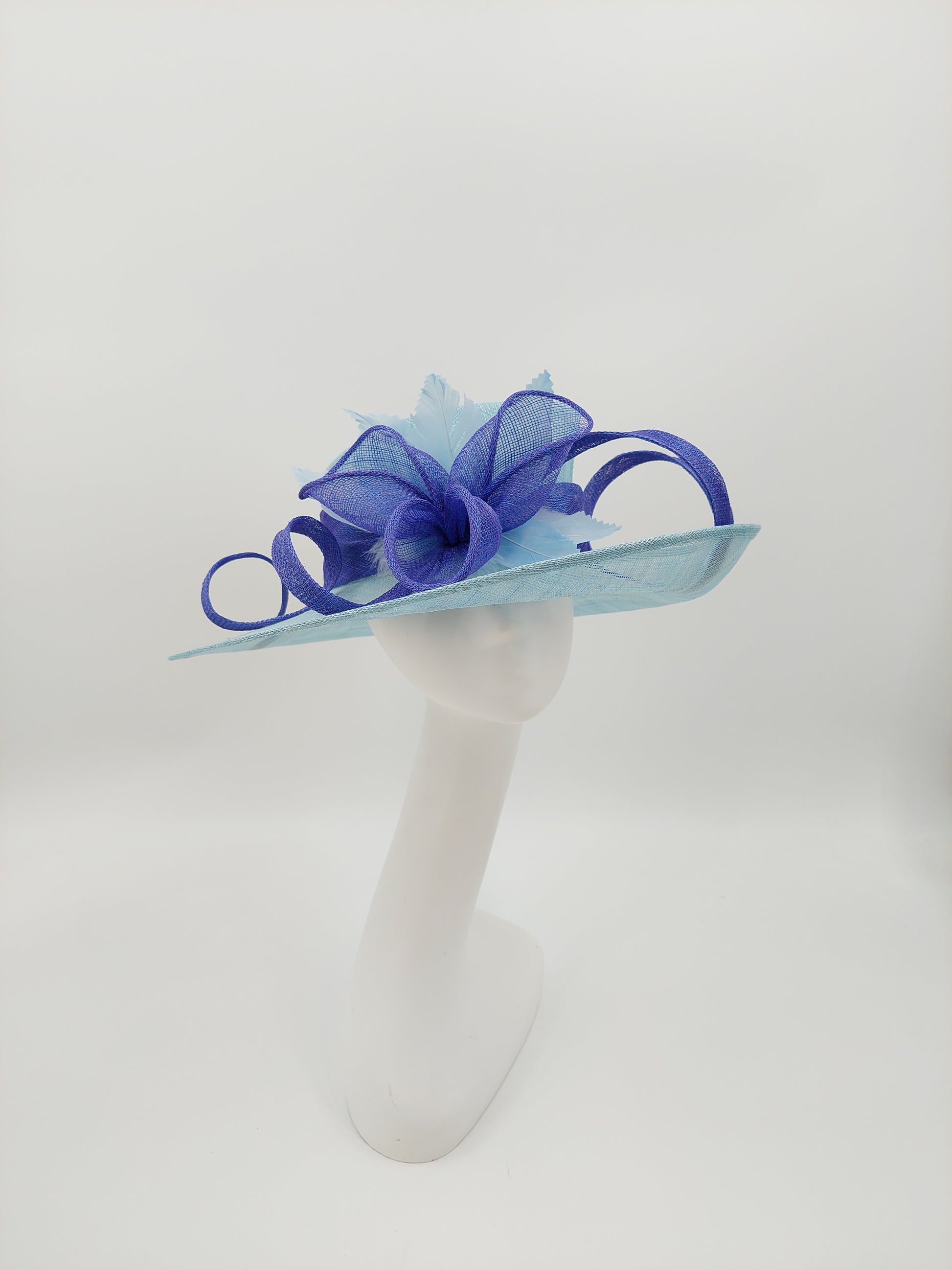 Hat Haven Millinery - Custom Kentucky Derby Hats and Fascinators. Official Milliner of the Kentucky Derby Museum. Featured in the Official Style Guide for the Kentucky Derby. Visit our pop up shop at the Hyatt Regency in downtown Louisville.