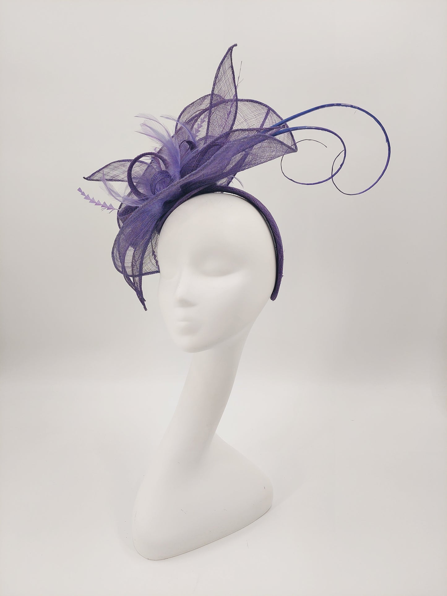Hat Haven Millinery - Custom Kentucky Derby Hats and Fascinators. Official Milliner of the Kentucky Derby Museum. Featured in the Official Style Guide for the Kentucky Derby. Visit our pop up shop at the Hyatt Regency in downtown Louisville.