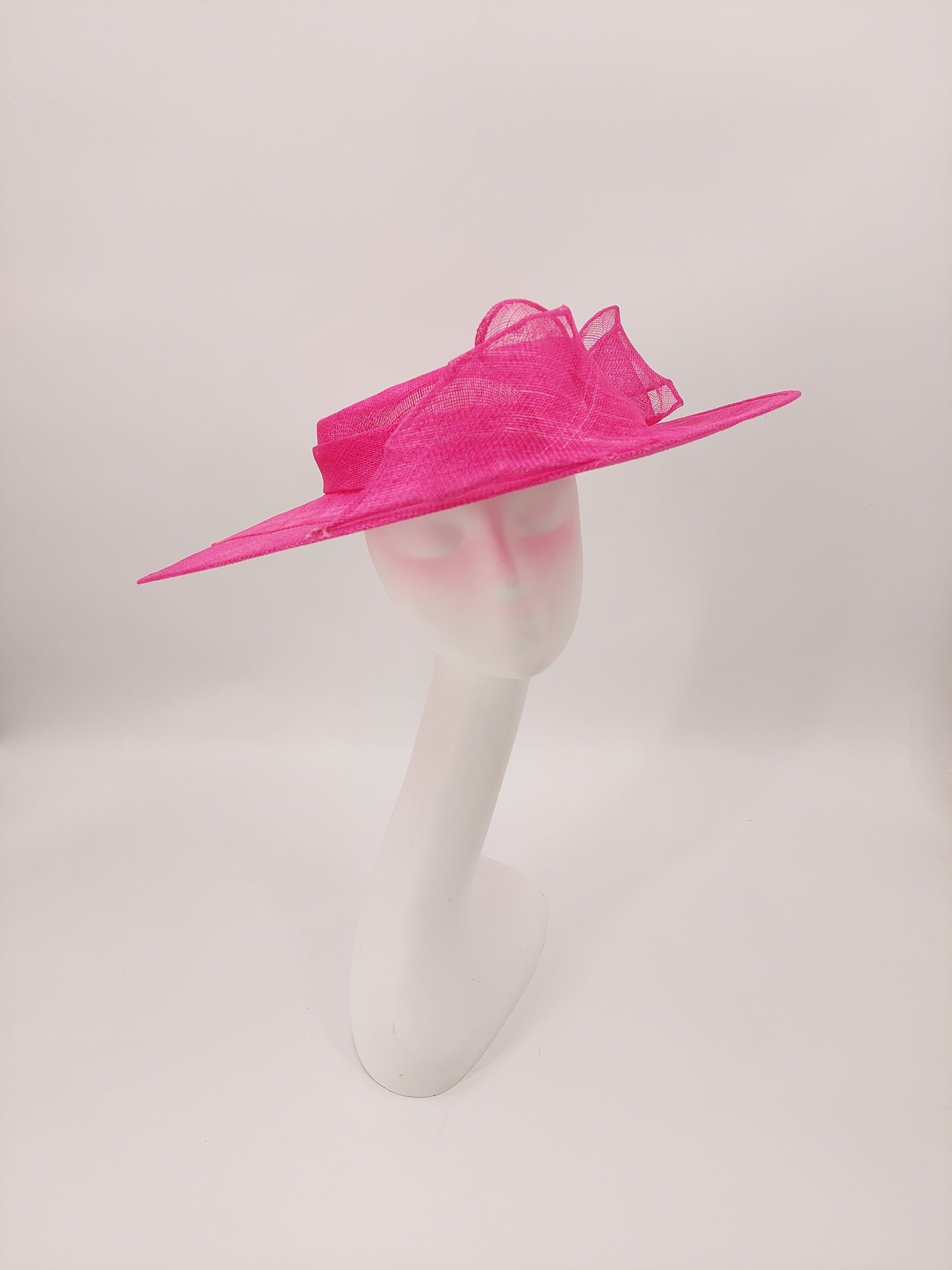 Hat Haven Millinery - Custom Kentucky Derby Hats and Fascinators. Official Milliner of the Kentucky Derby Museum. Featured in the Official Style Guide for the Kentucky Derby. Visit our pop up shop at the Hyatt Regency in downtown Louisville.