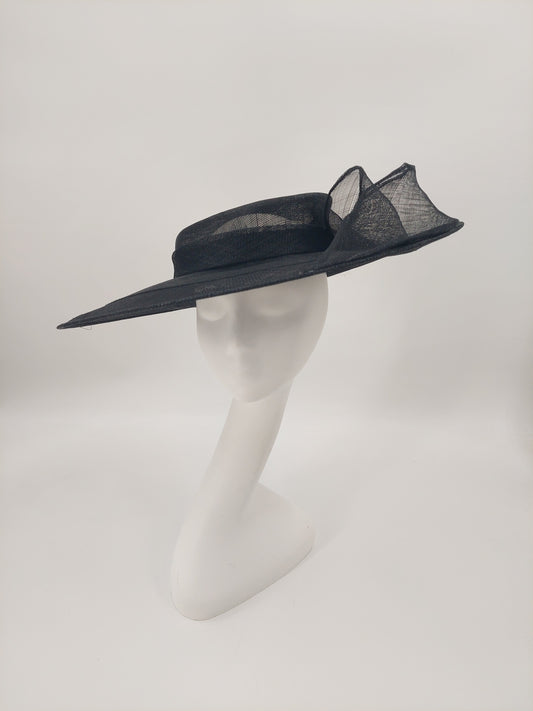 Hat Haven Millinery - Custom Kentucky Derby Hats and Fascinators. Official Milliner of the Kentucky Derby Museum. Featured in the Official Style Guide for the Kentucky Derby. Visit our pop up shop at the Hyatt Regency in downtown Louisville.